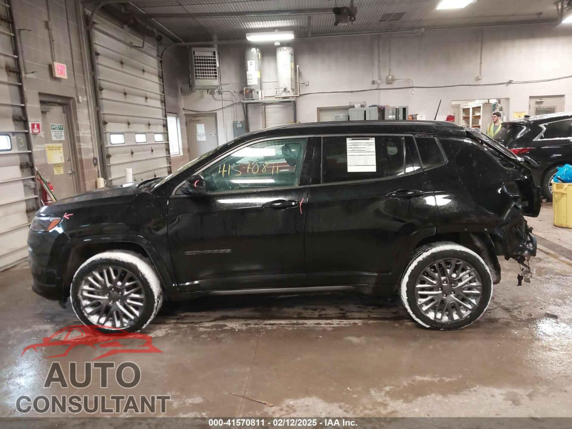 JEEP COMPASS 2022 - 3C4NJDCB7NT100453
