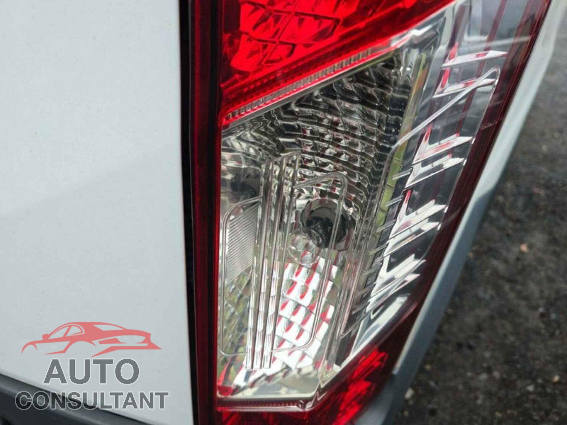 FORD TRANSIT 2017 - 1FTYR1CM6HKA59194