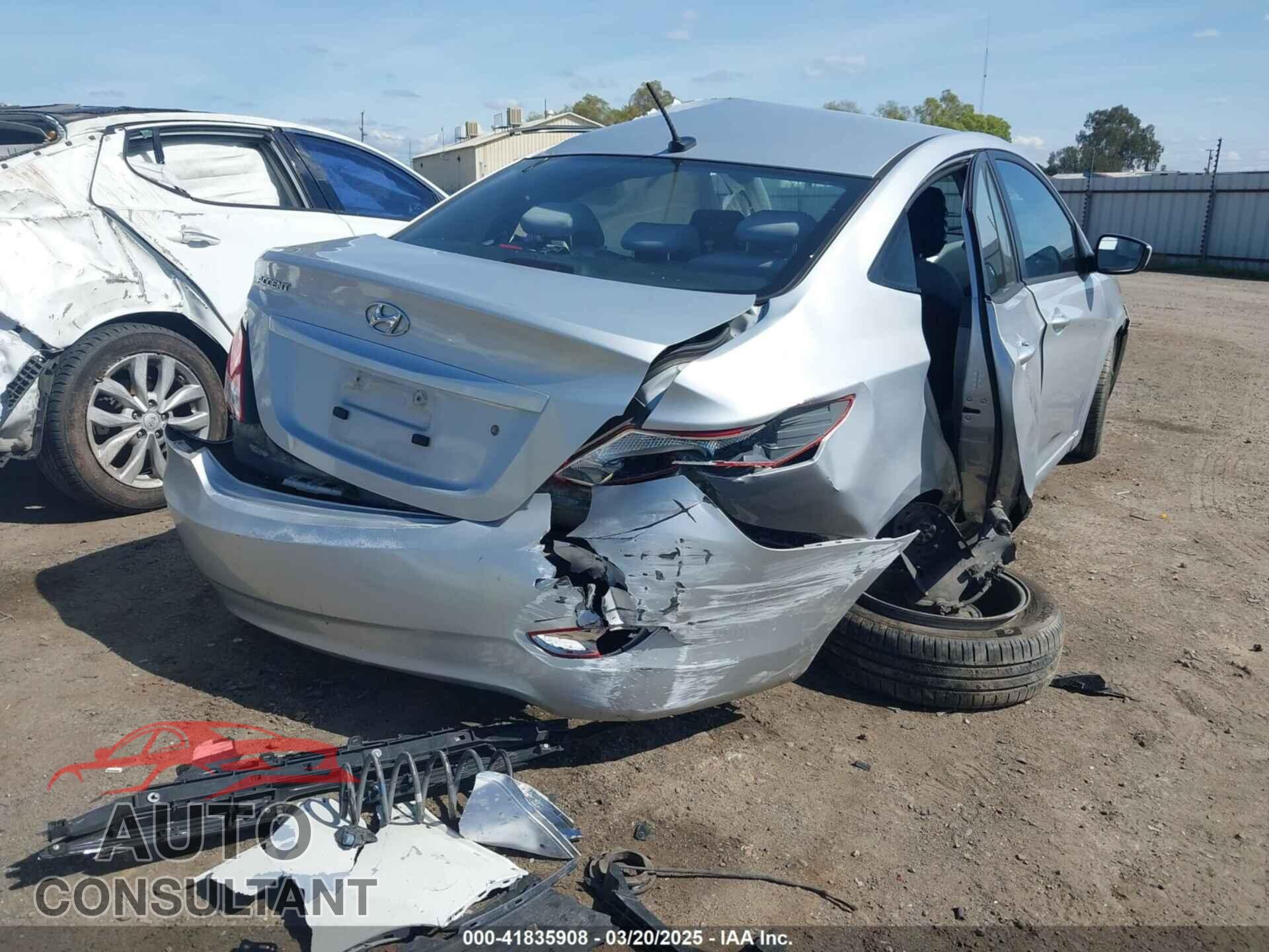 HYUNDAI ACCENT 2015 - KMHCT4AE3FU842219