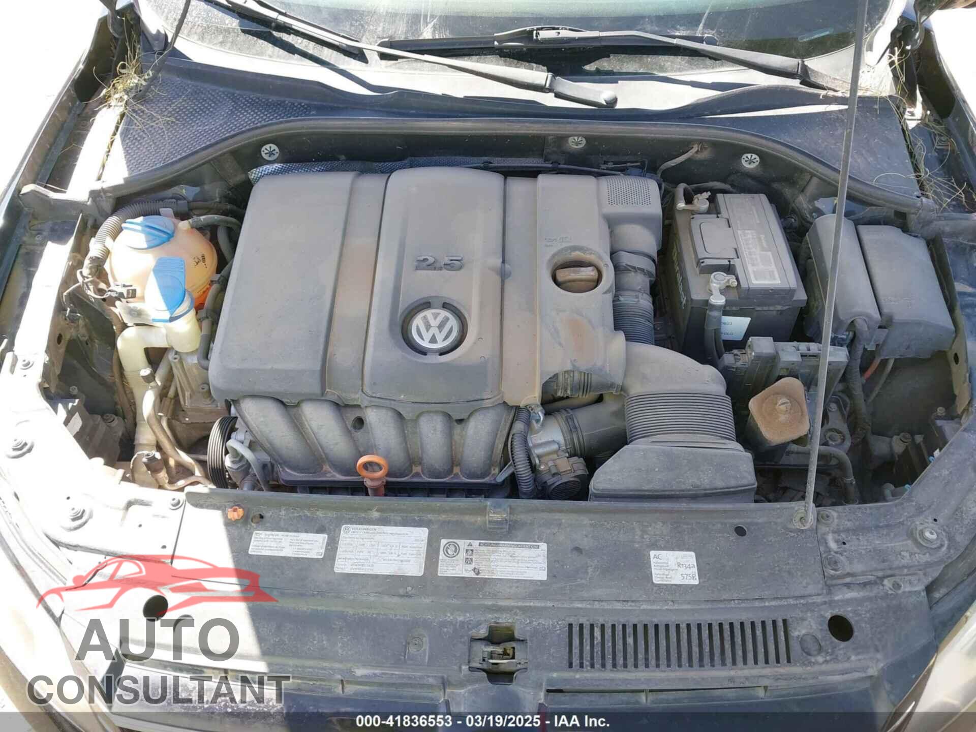 VOLKSWAGEN PASSAT 2013 - 1VWAP7A38DC062085
