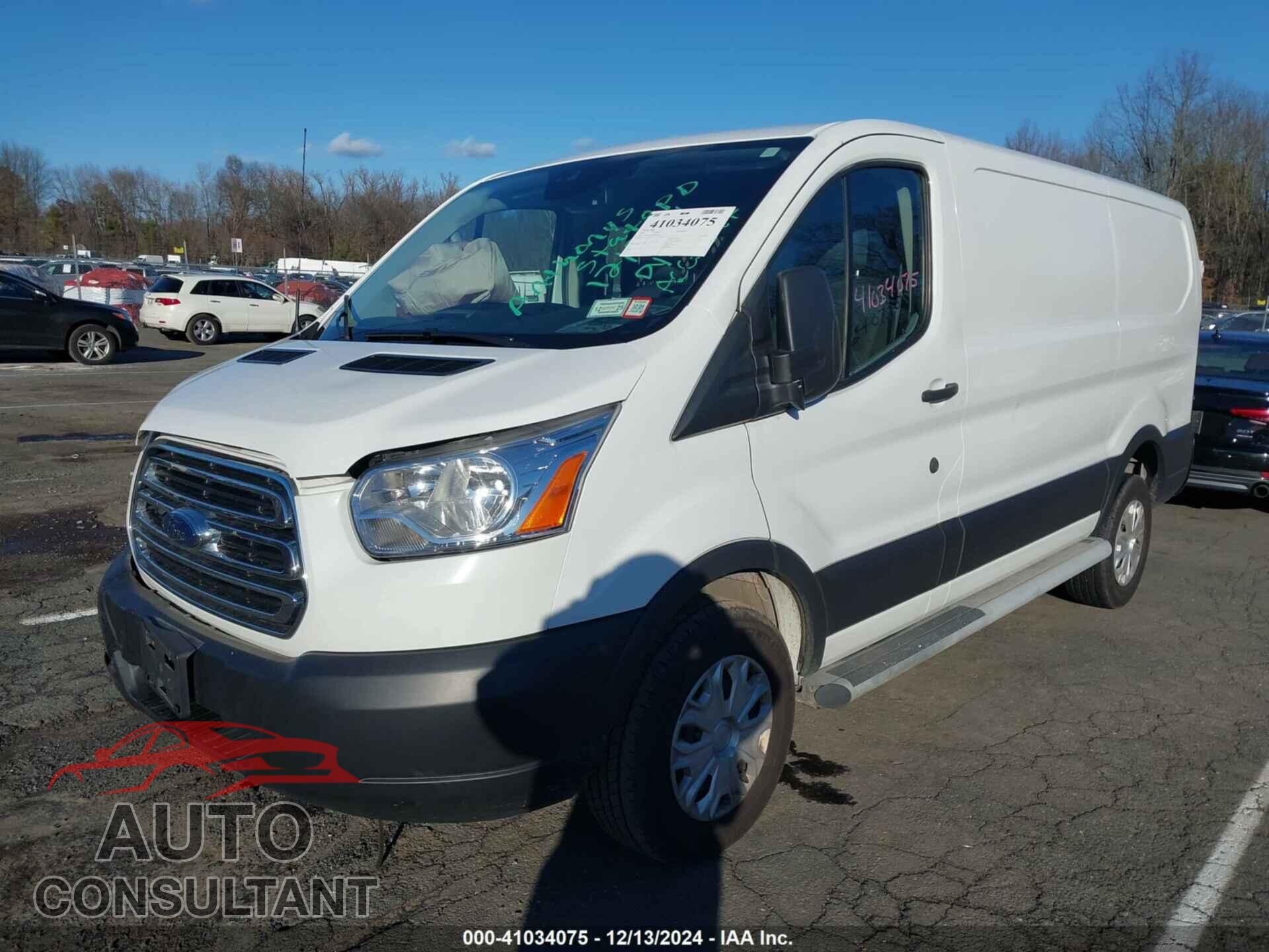 FORD TRANSIT-250 2019 - 1FTYR1YM3KKB51055