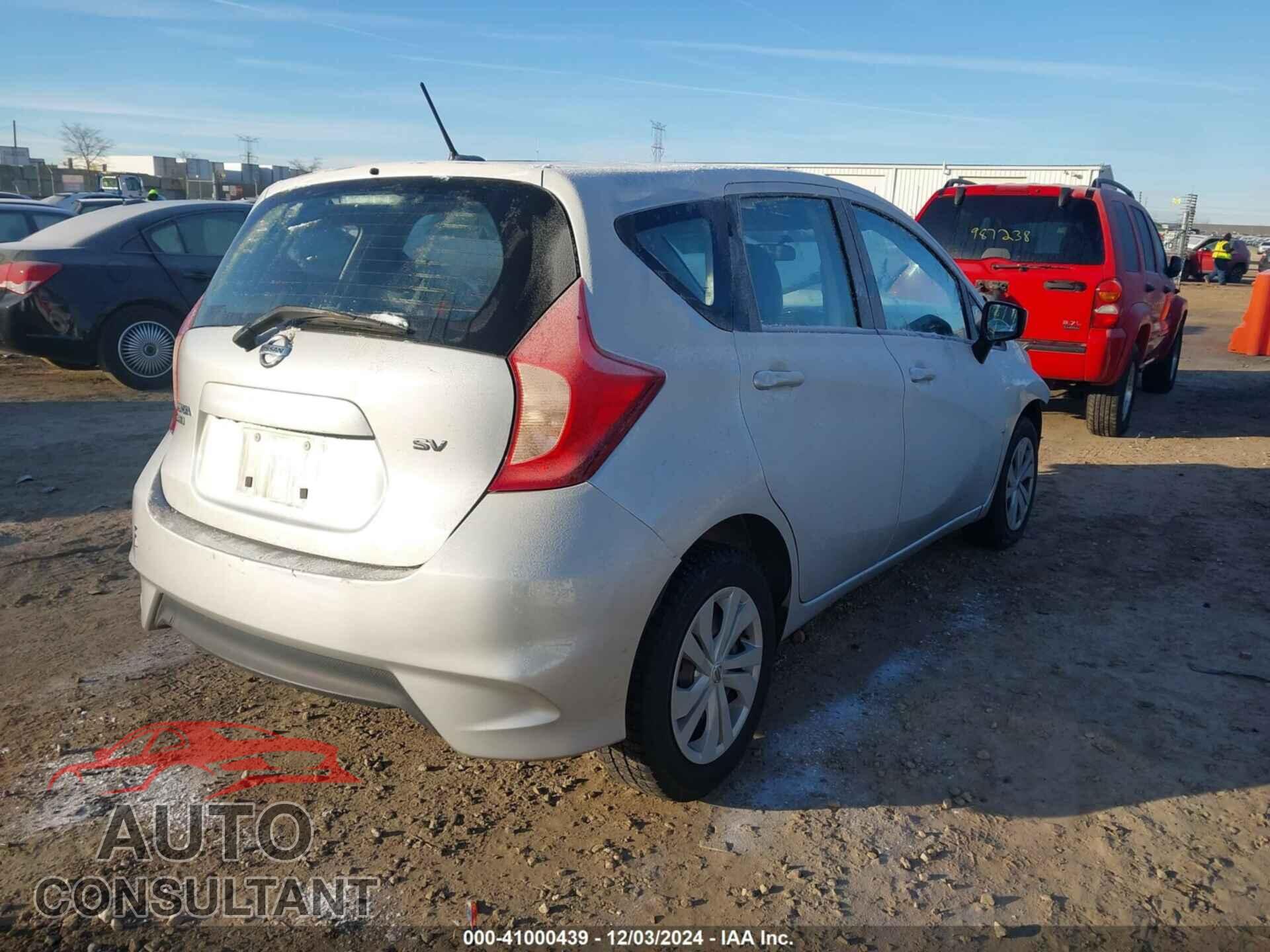 NISSAN VERSA NOTE 2017 - 3N1CE2CP5HL352446
