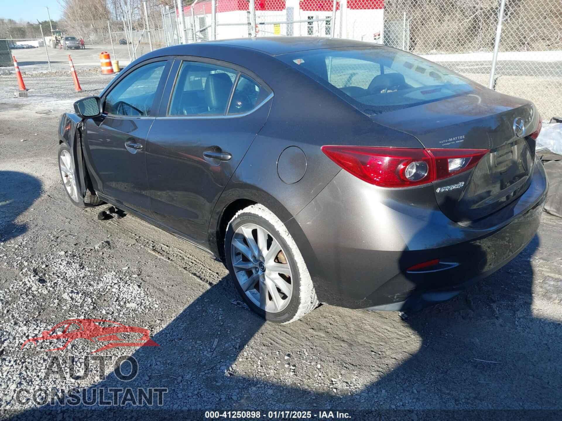 MAZDA MAZDA3 2017 - 3MZBN1V72HM110768