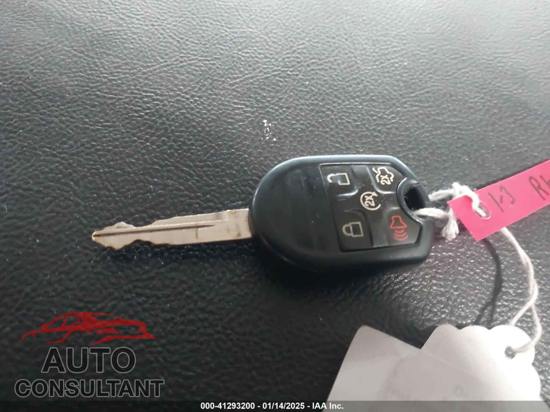 FORD TAURUS 2014 - 1FAHP2E84EG150982