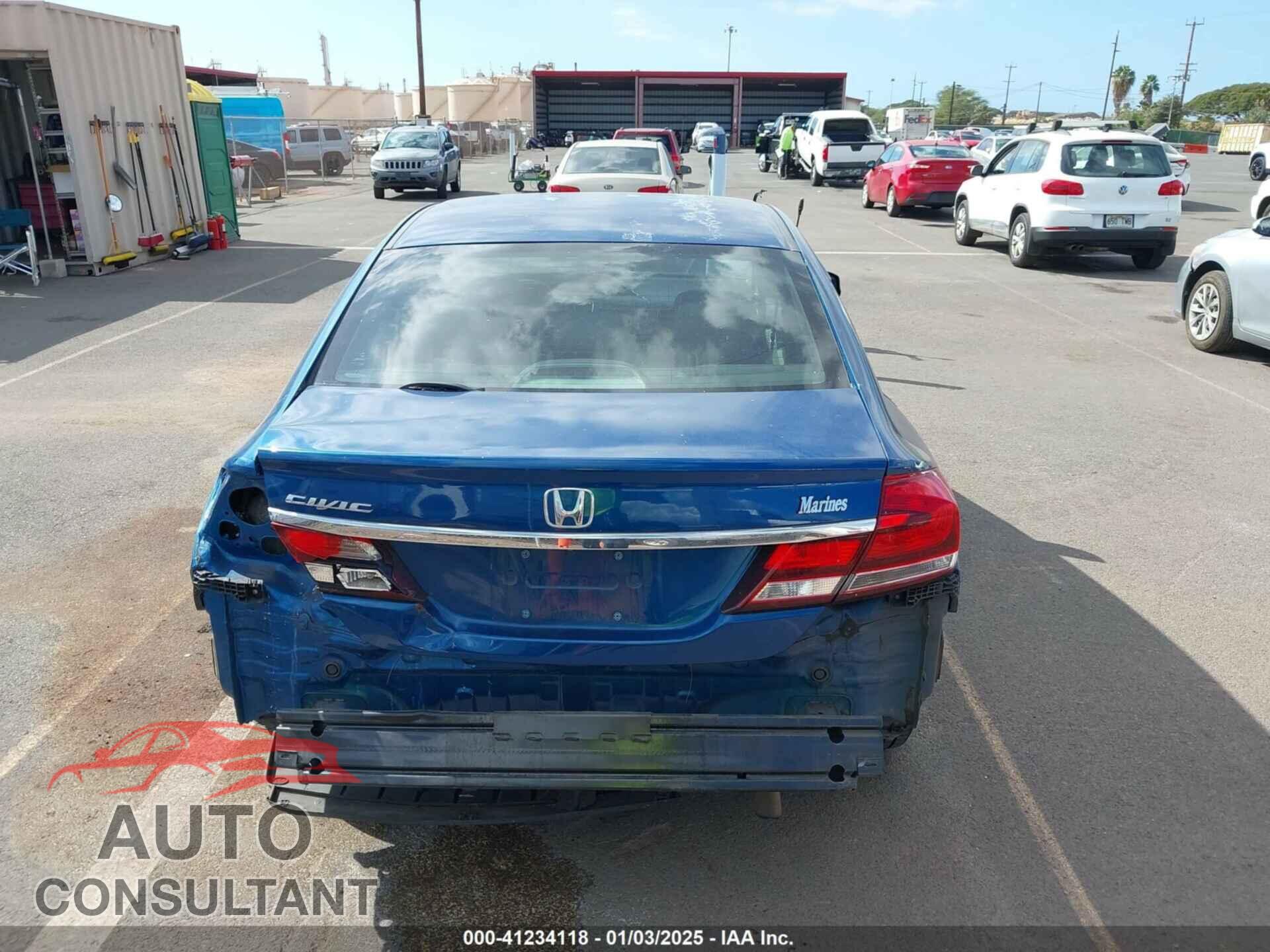 HONDA CIVIC 2013 - 2HGFB2F57DH560958
