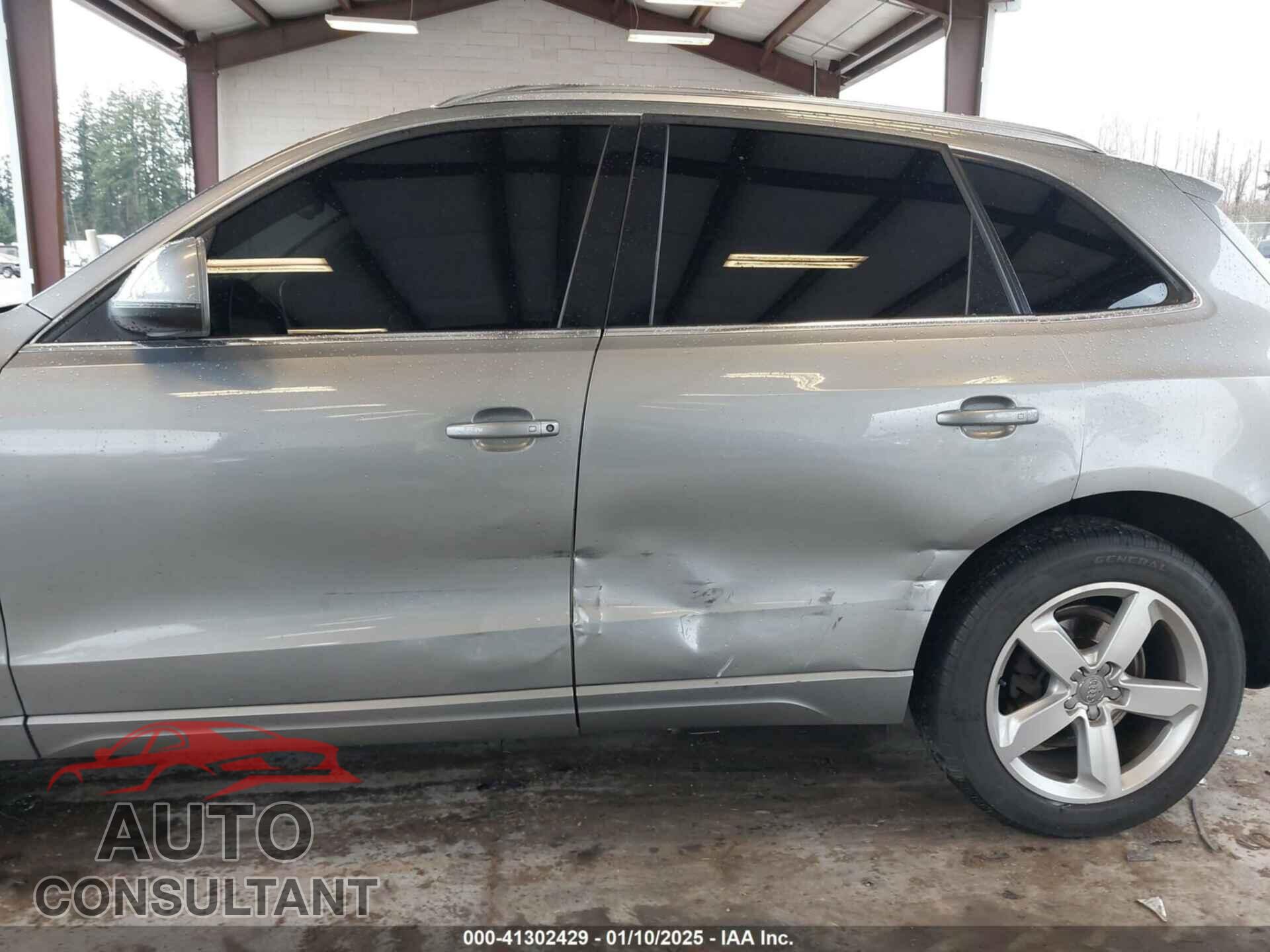 AUDI Q5 2011 - WA1LFAFP2BA072766
