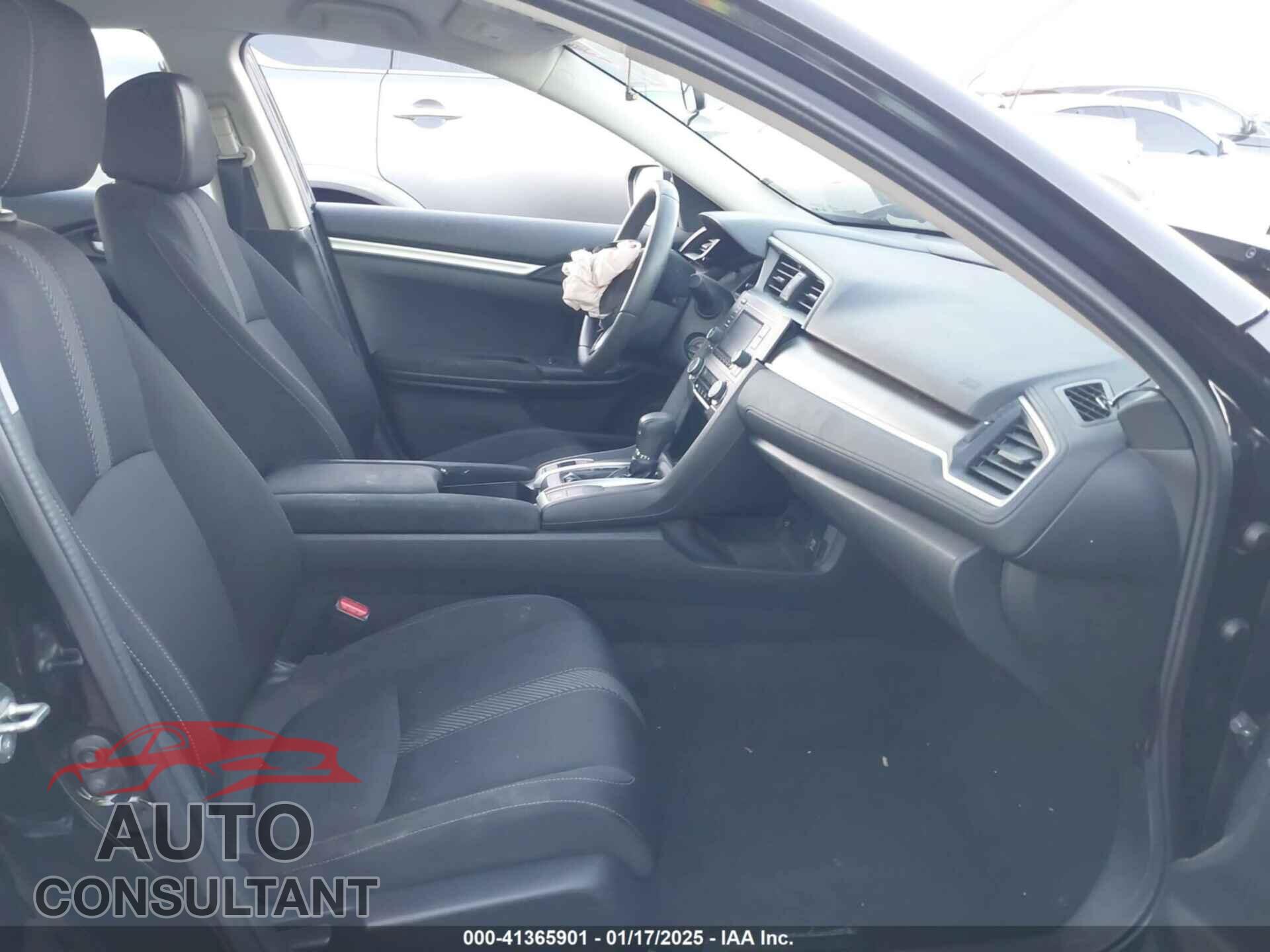 HONDA CIVIC 2017 - 2HGFC2F57HH556783