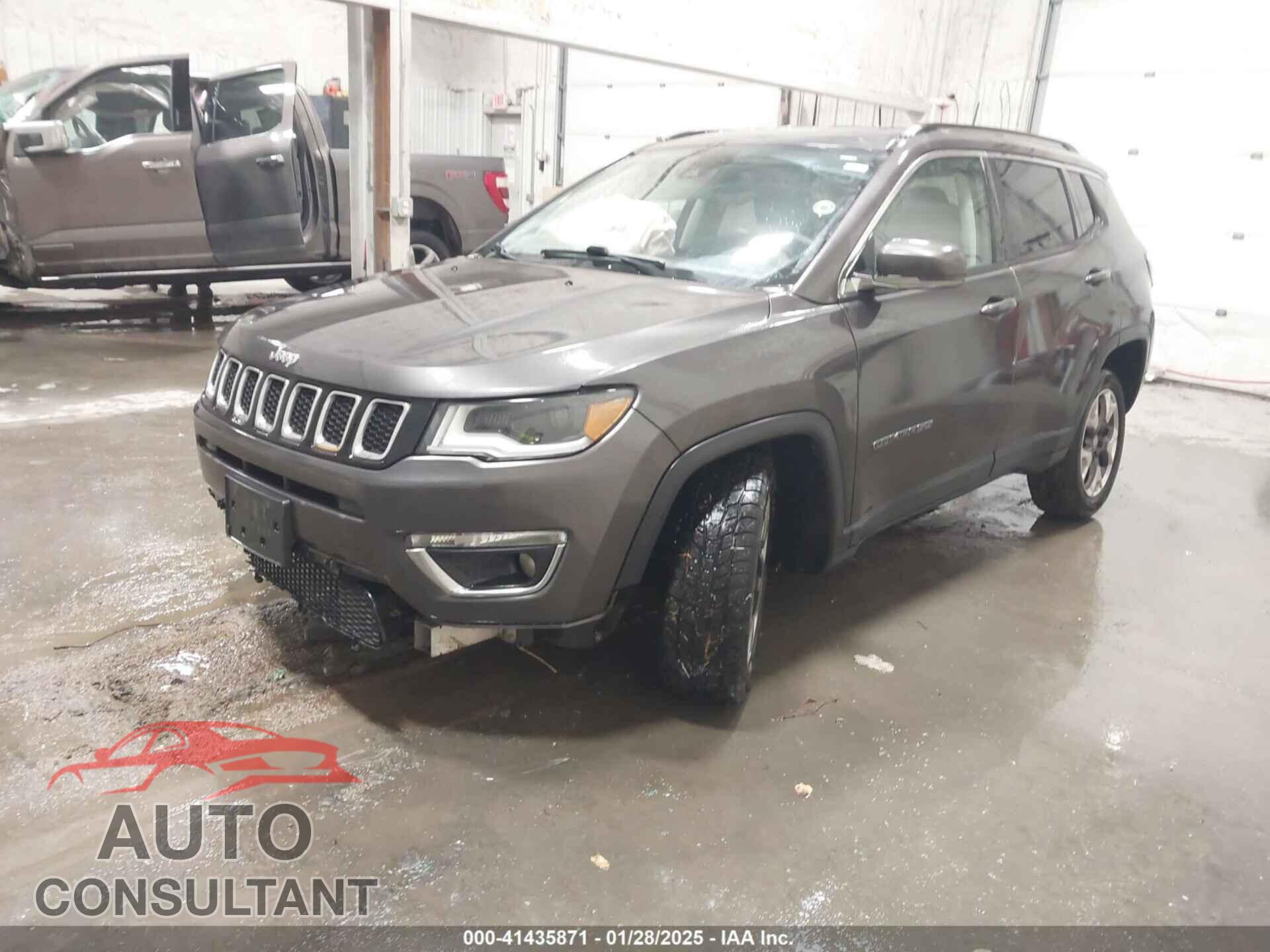 JEEP COMPASS 2018 - 3C4NJDCB2JT393818
