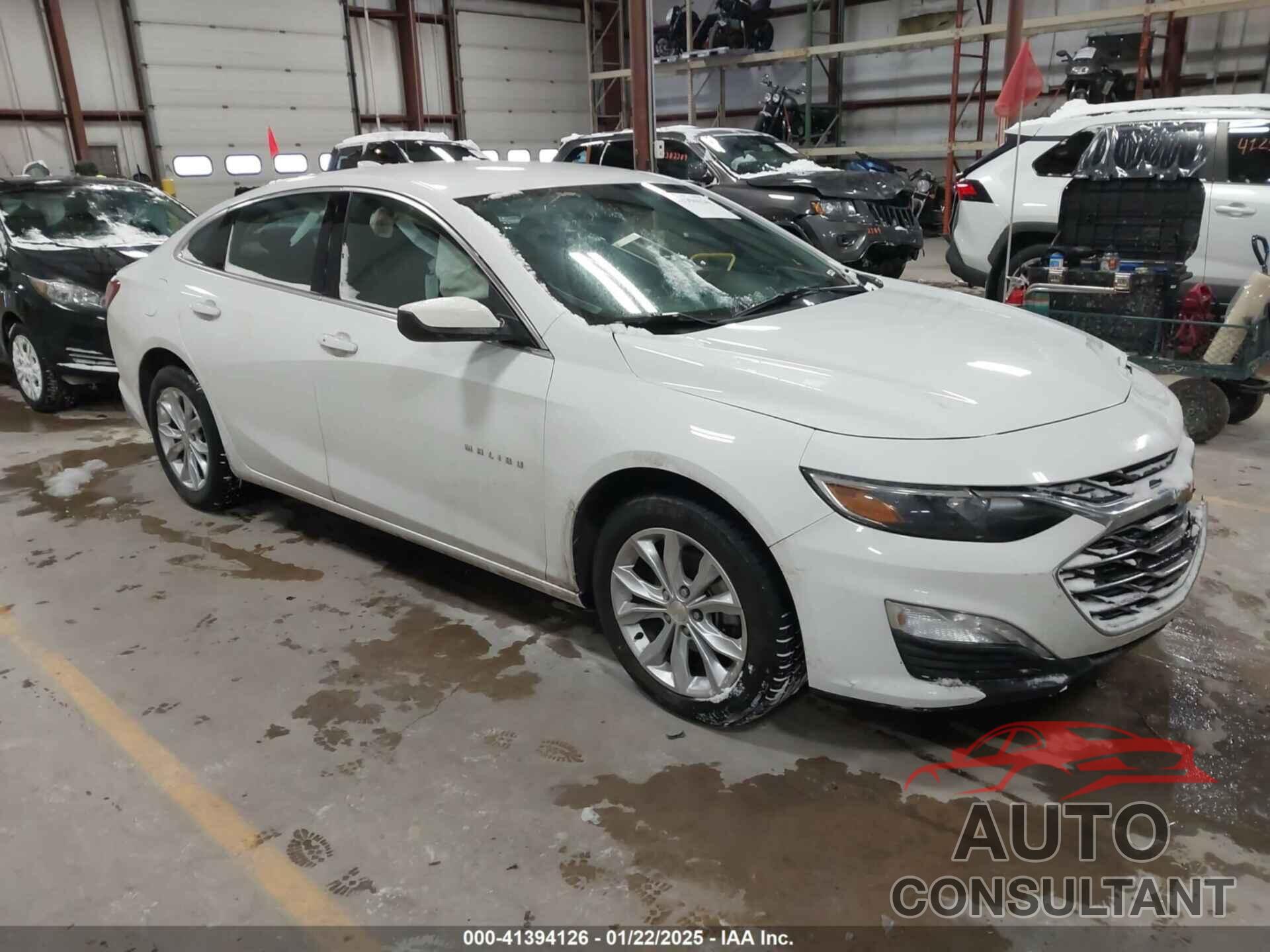 CHEVROLET MALIBU 2021 - 1G1ZD5ST2MF043377