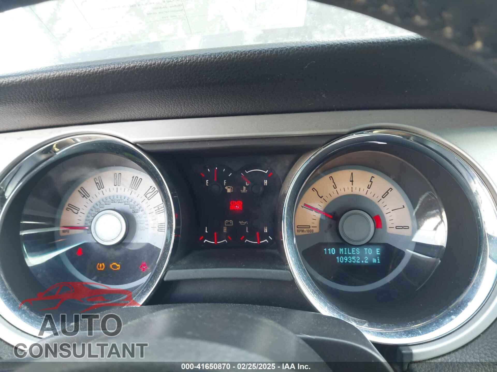 FORD MUSTANG 2011 - 1ZVBP8CF3B5168060