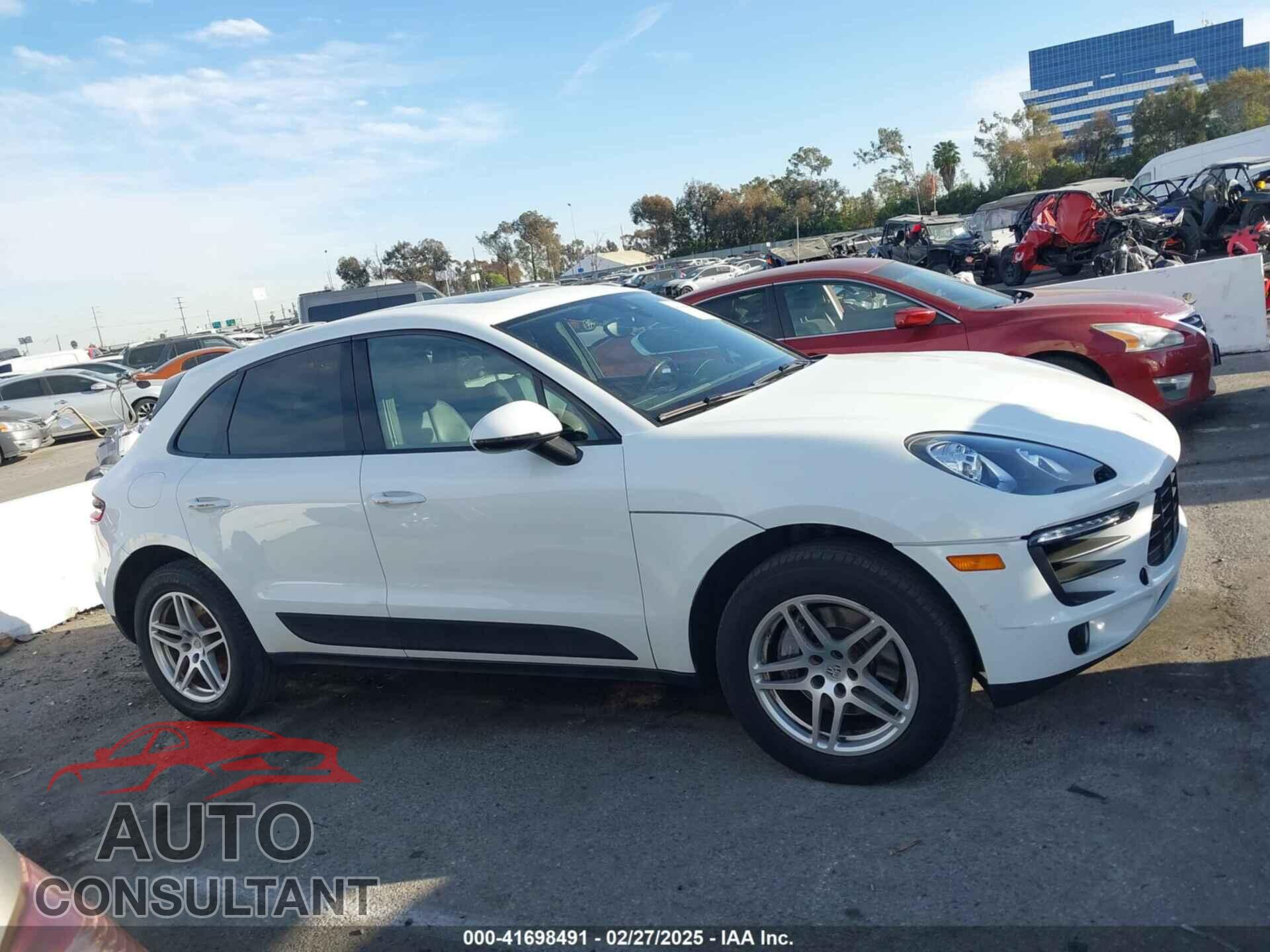 PORSCHE MACAN 2017 - WP1AA2A57HLB04646
