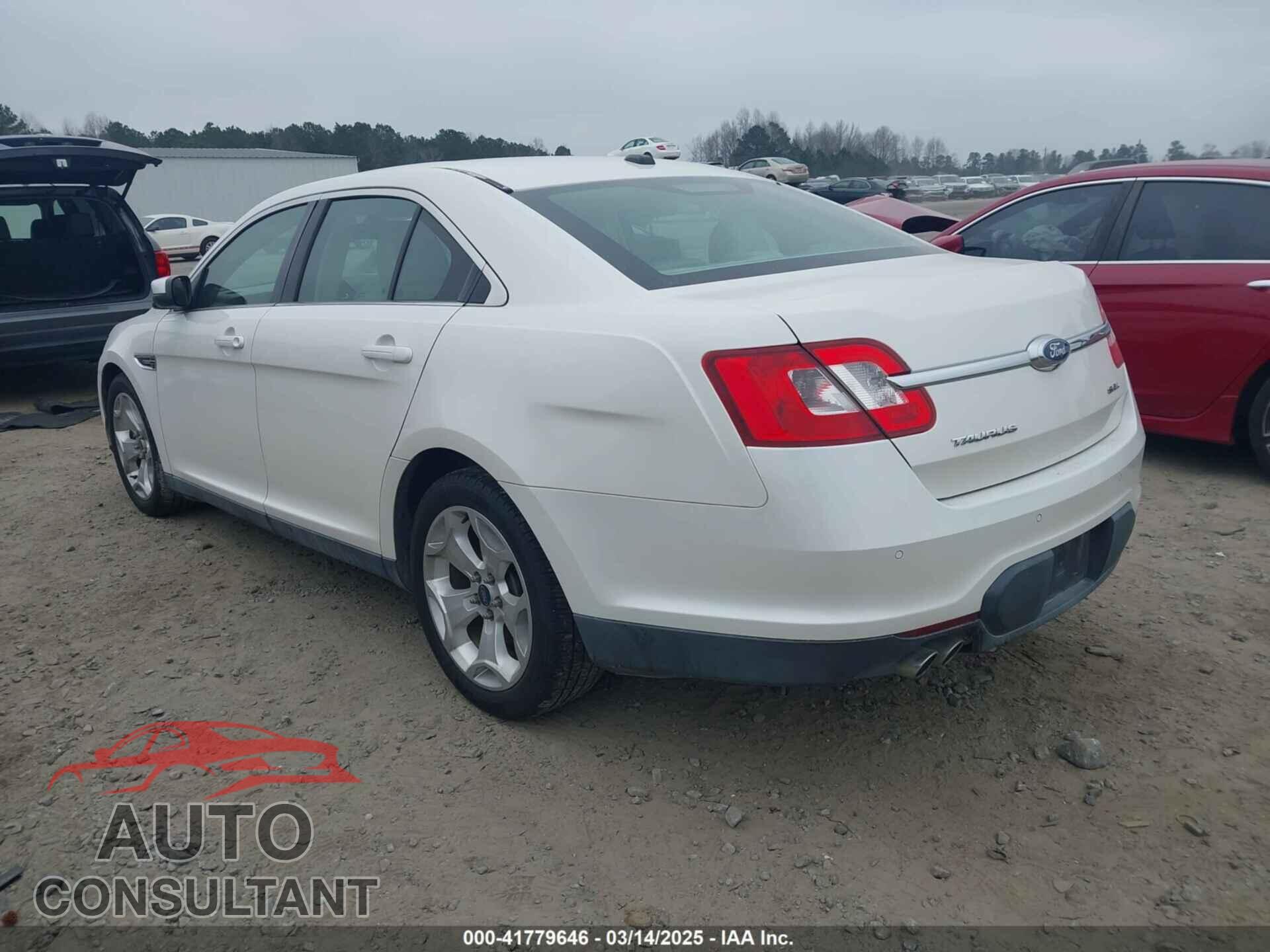 FORD TAURUS 2011 - 1FAHP2EW8BG173465