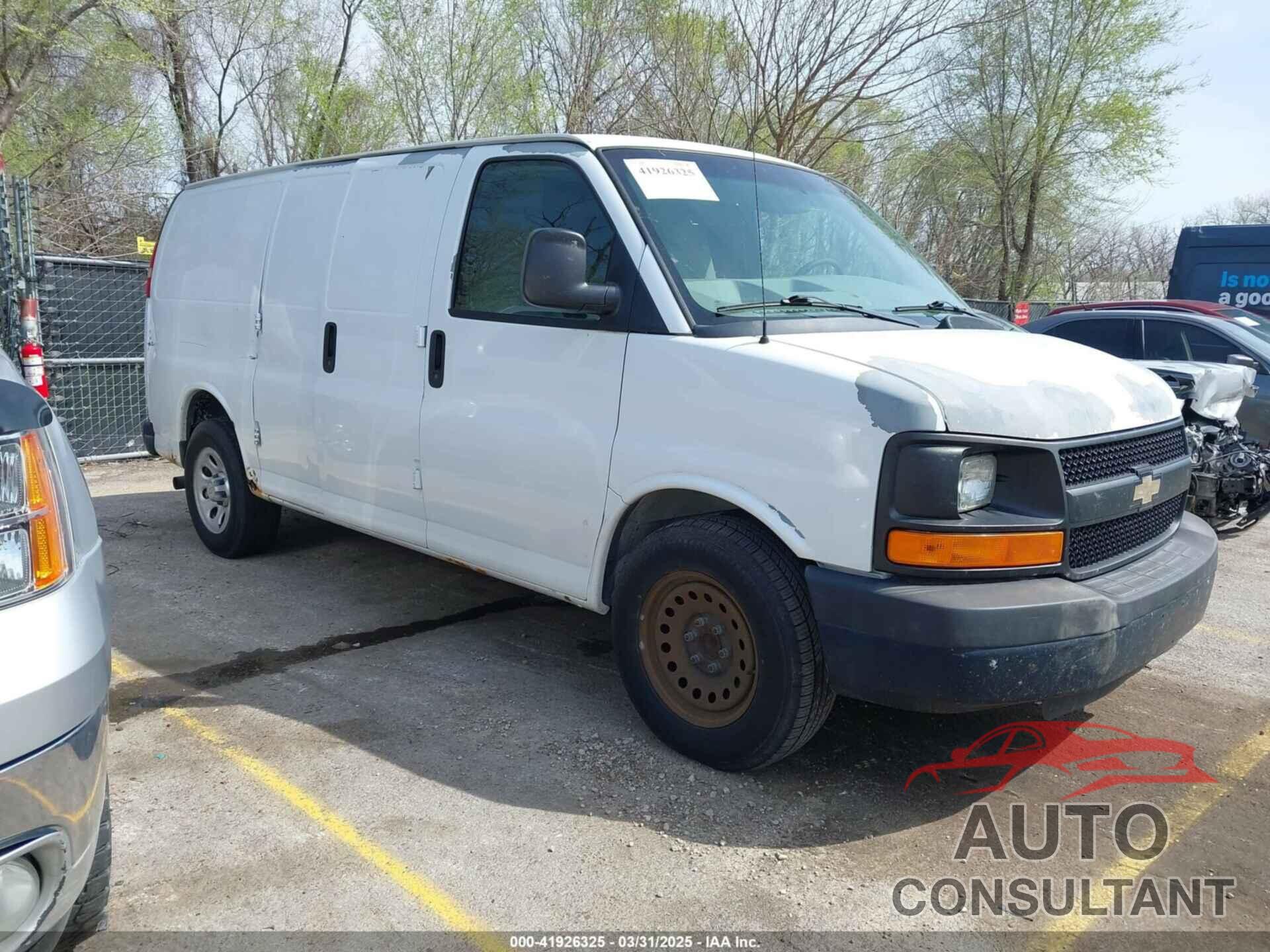 CHEVROLET EXPRESS 1500 2012 - 1GCSGAFX2C1129564