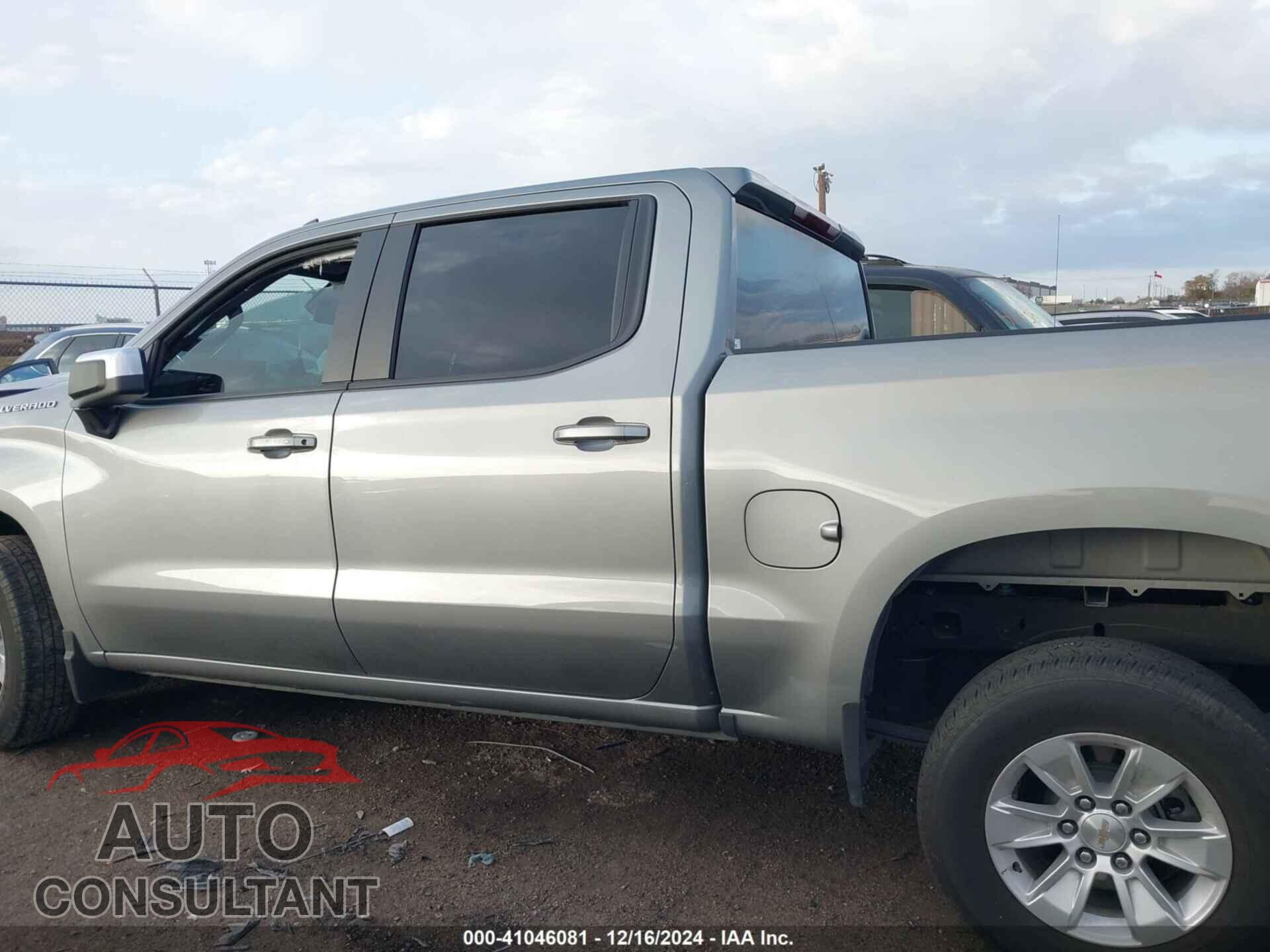 CHEVROLET SILVERADO 2023 - 3GCPACEK6PG247648