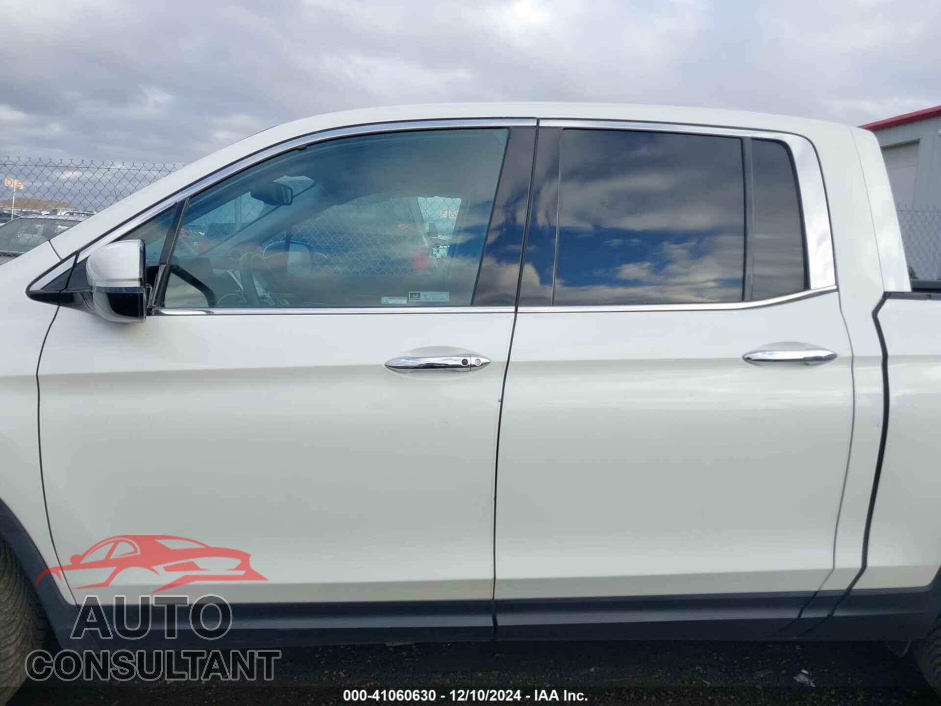 HONDA RIDGELINE 2019 - 5FPYK3F75KB005564