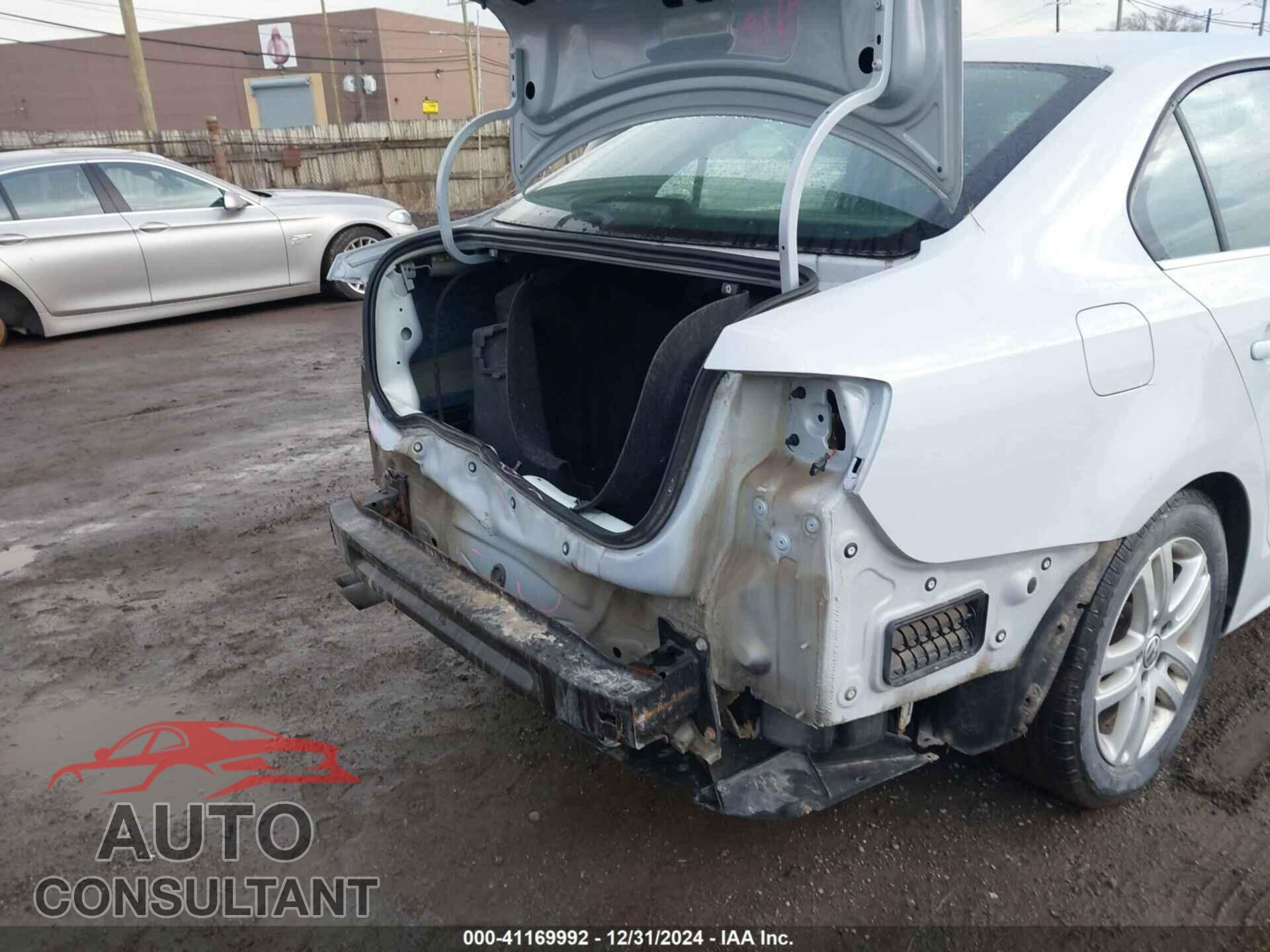 VOLKSWAGEN JETTA 2017 - 3VW167AJ3HM371050
