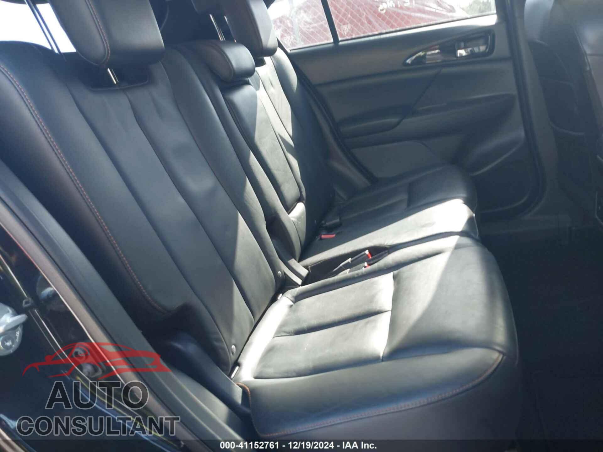 MITSUBISHI ECLIPSE CROSS 2018 - JA4AT5AA6JZ051221