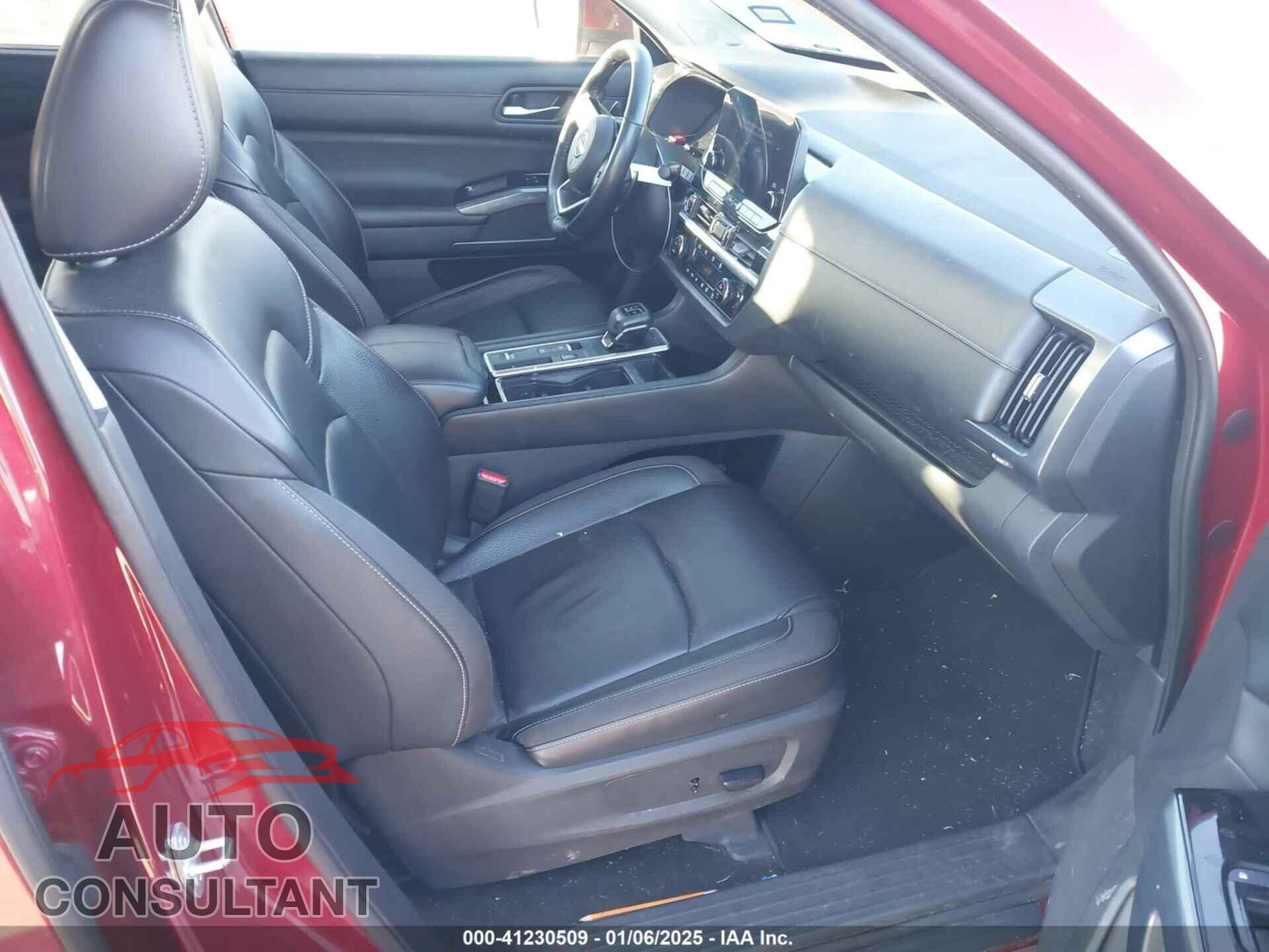 NISSAN PATHFINDER 2022 - 5N1DR3CB5NC267996