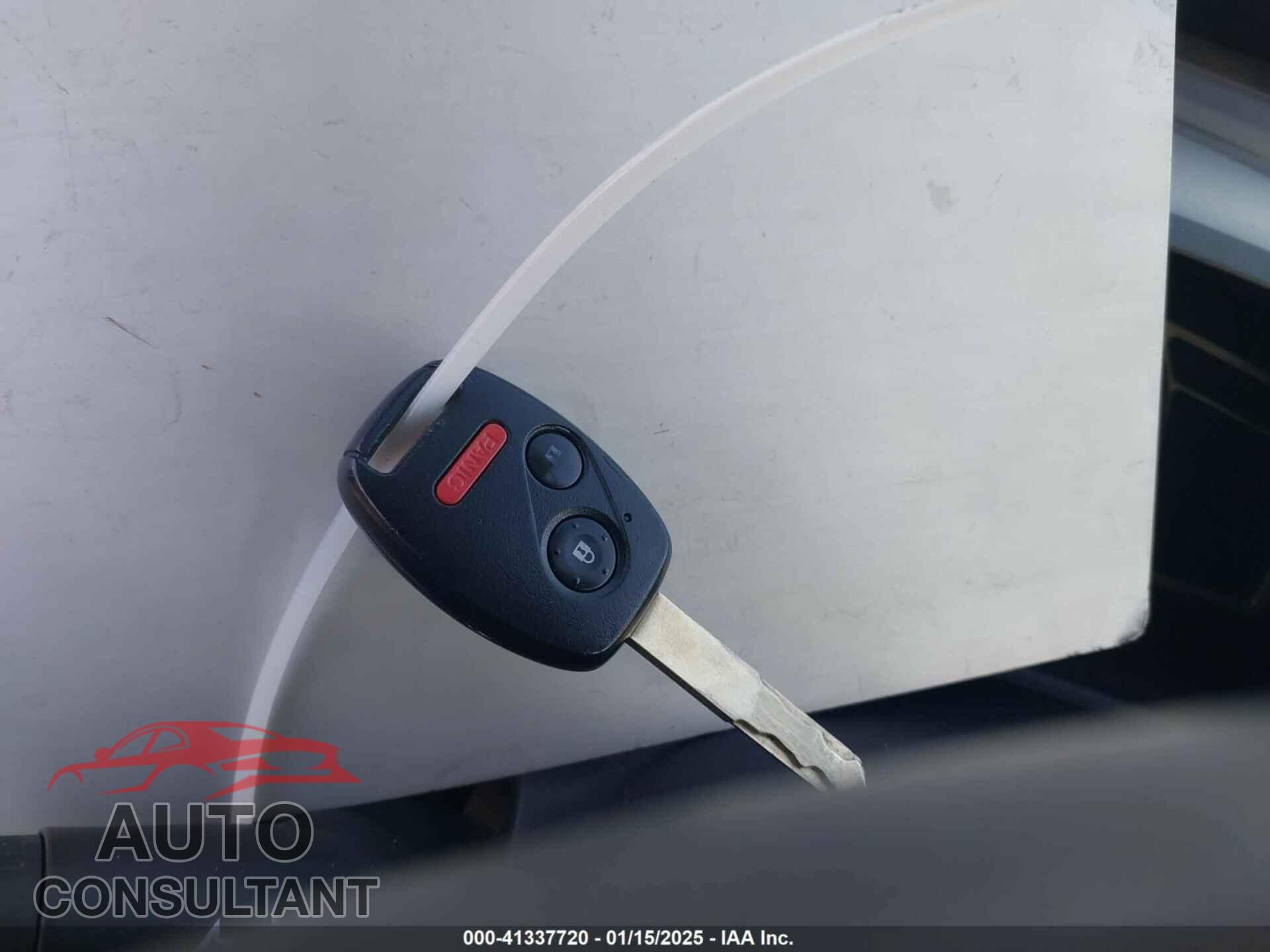 HONDA CIVIC 2010 - 19XFA4F57AE000782