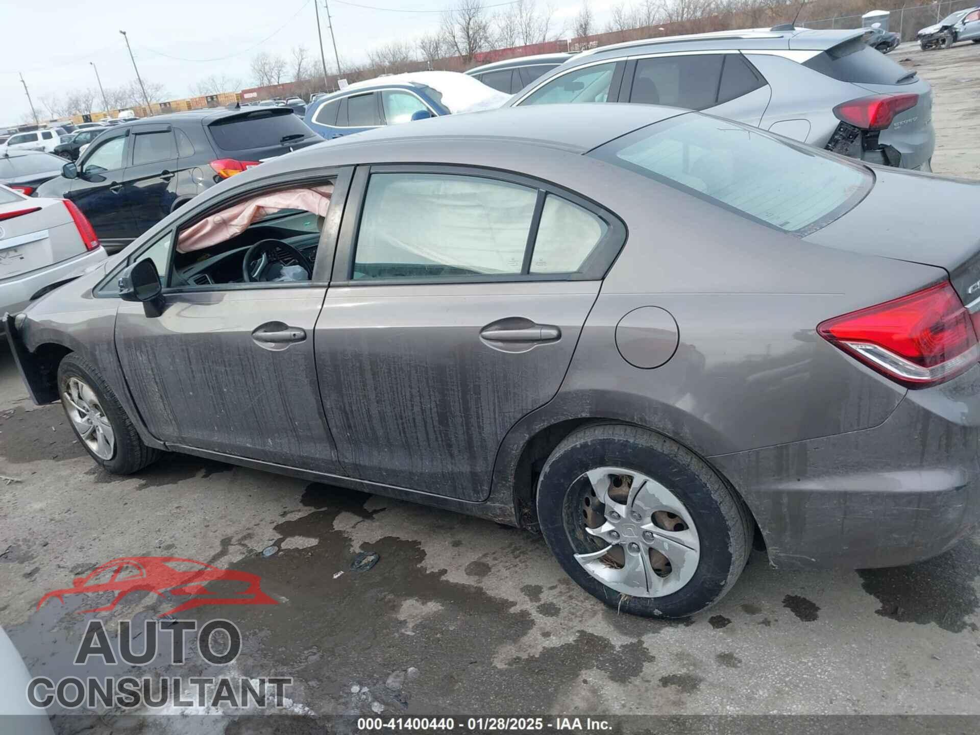 HONDA CIVIC 2013 - 2HGFB2F53DH579684