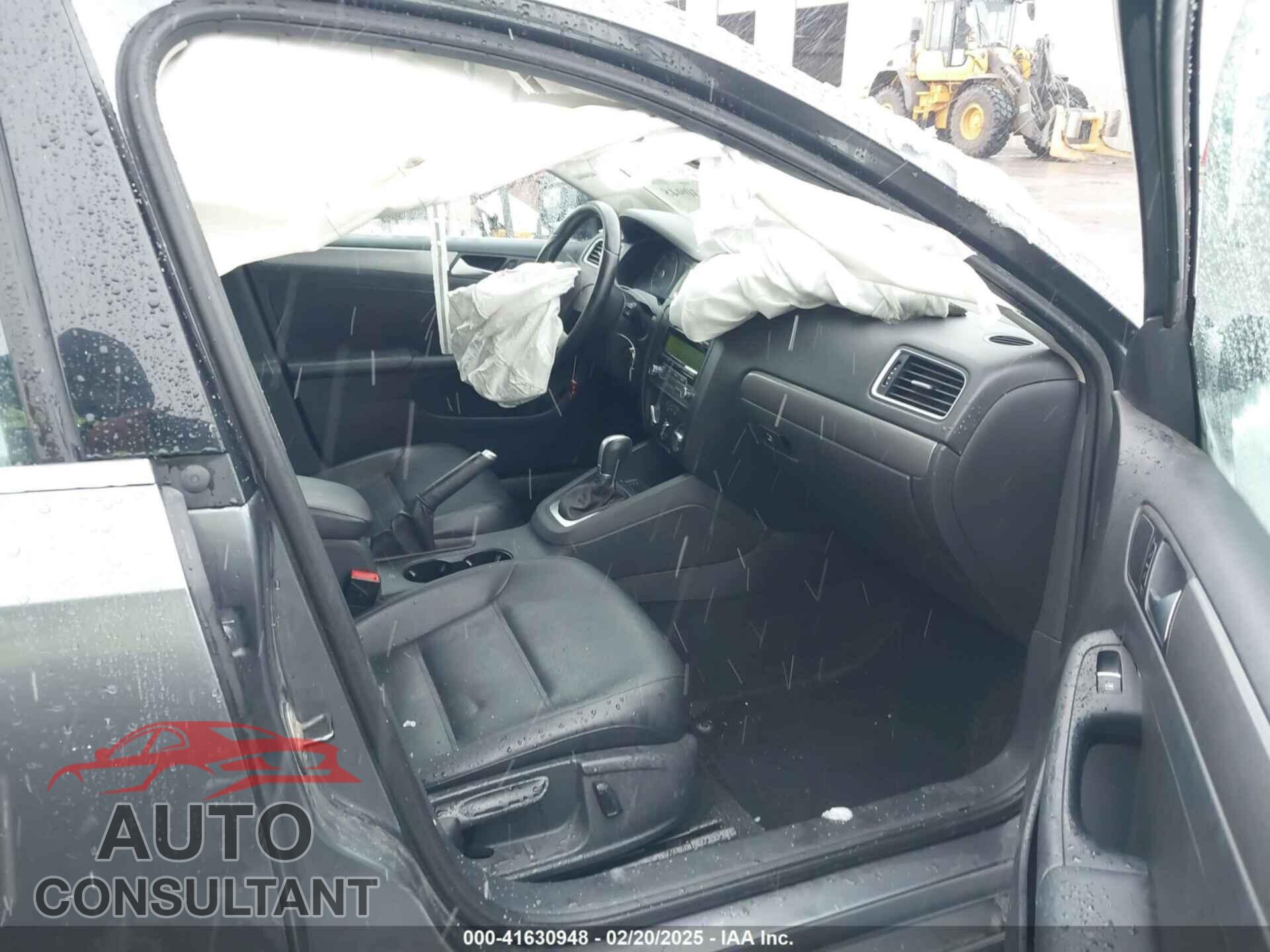 VOLKSWAGEN JETTA 2014 - 3VWLL7AJ4EM332920