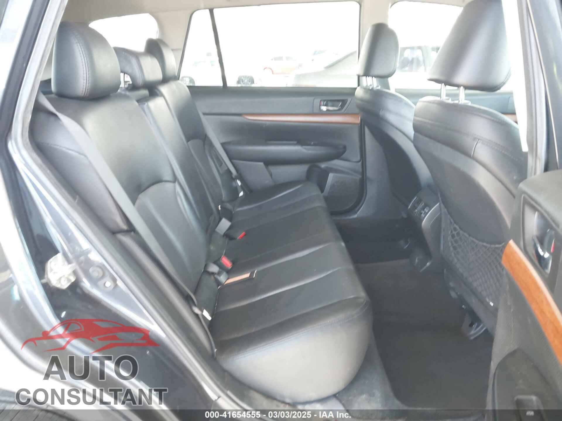 SUBARU OUTBACK 2013 - 4S4BRDLC6D2239604