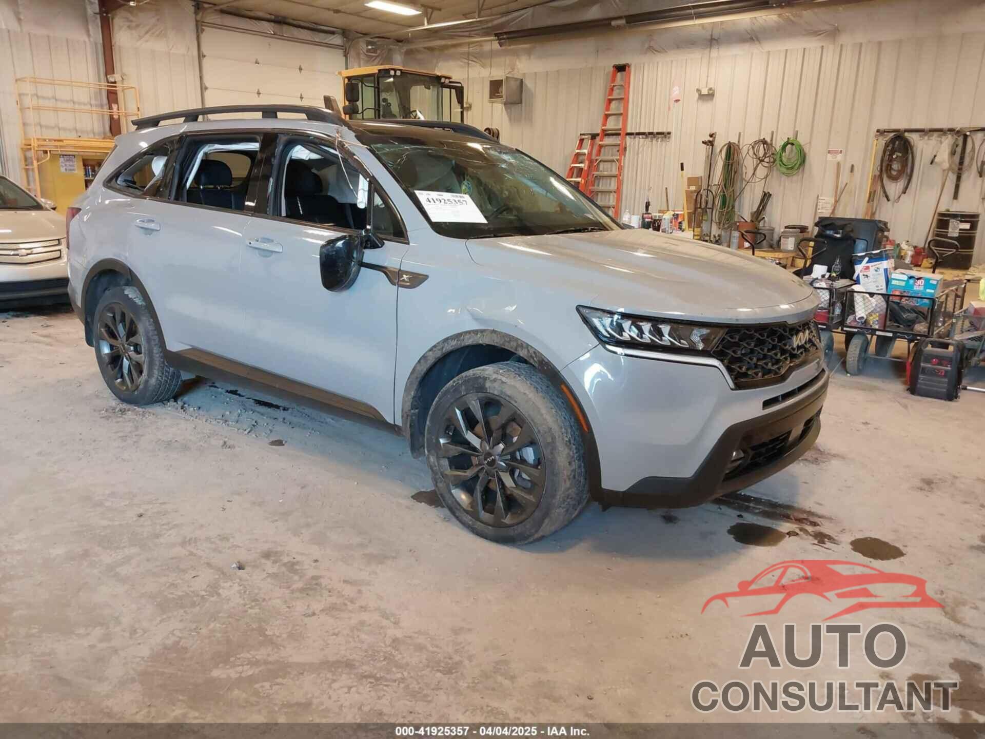 KIA SORENTO 2023 - 5XYRHDLF3PG190033