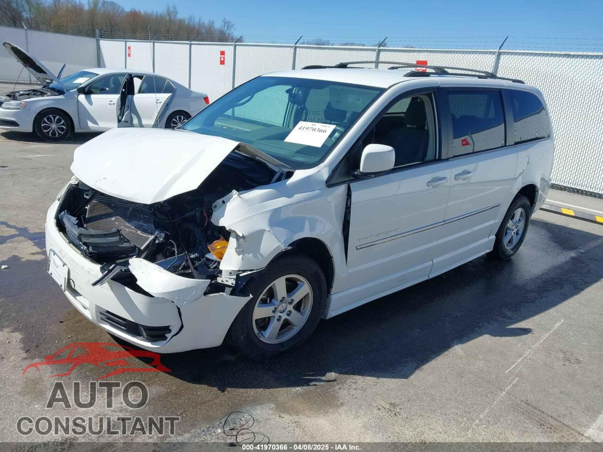 DODGE GRAND CARAVAN 2010 - 2D4RN5D14AR420265
