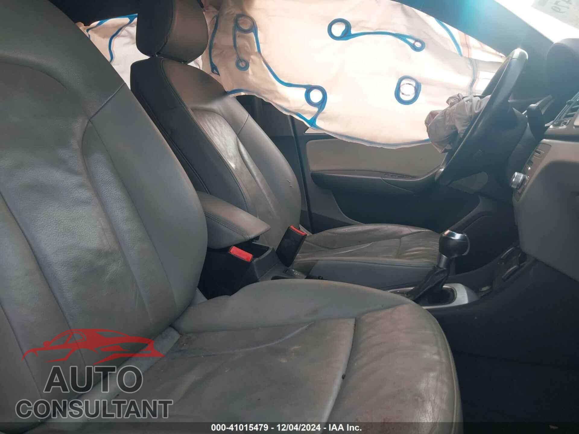 AUDI Q3 2018 - WA1BCCFS9JR025349