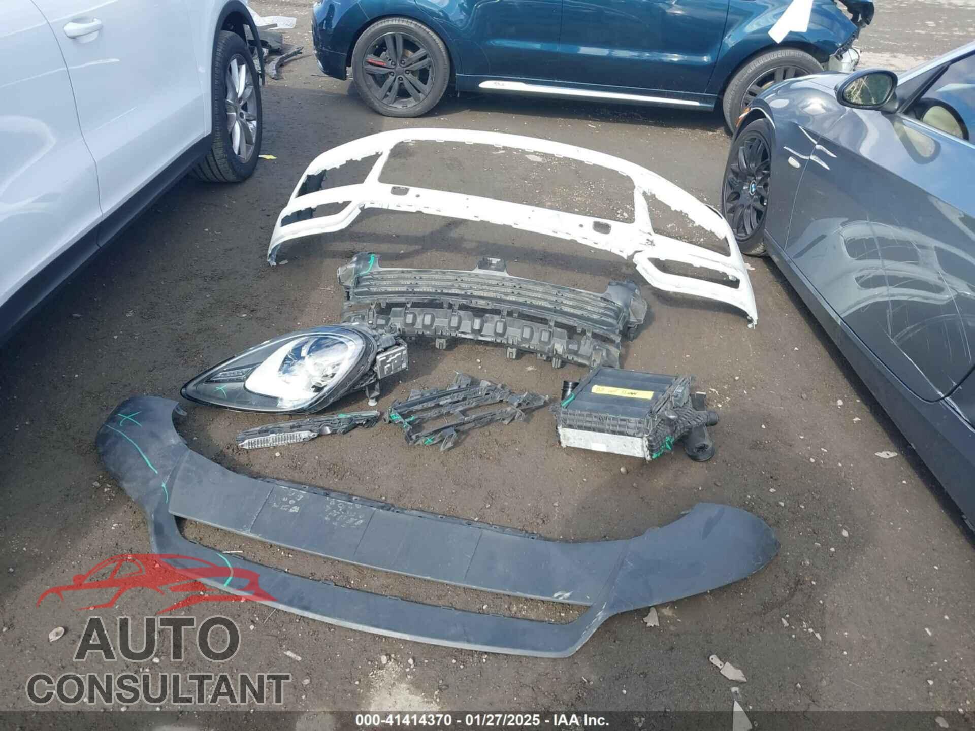 PORSCHE CAYENNE 2020 - WP1AA2AY4LDA08423