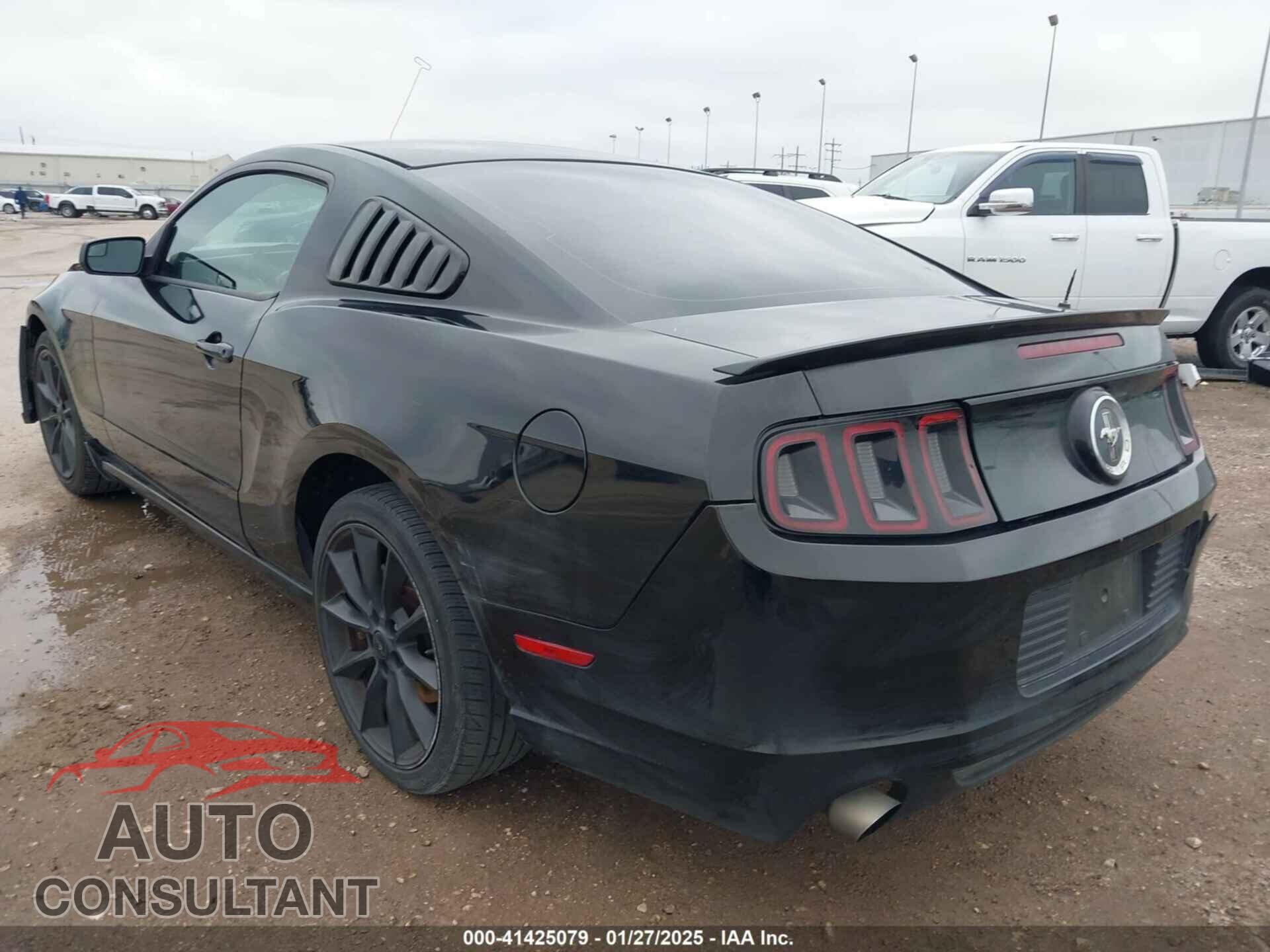 FORD MUSTANG 2014 - 1ZVBP8AM2E5301557