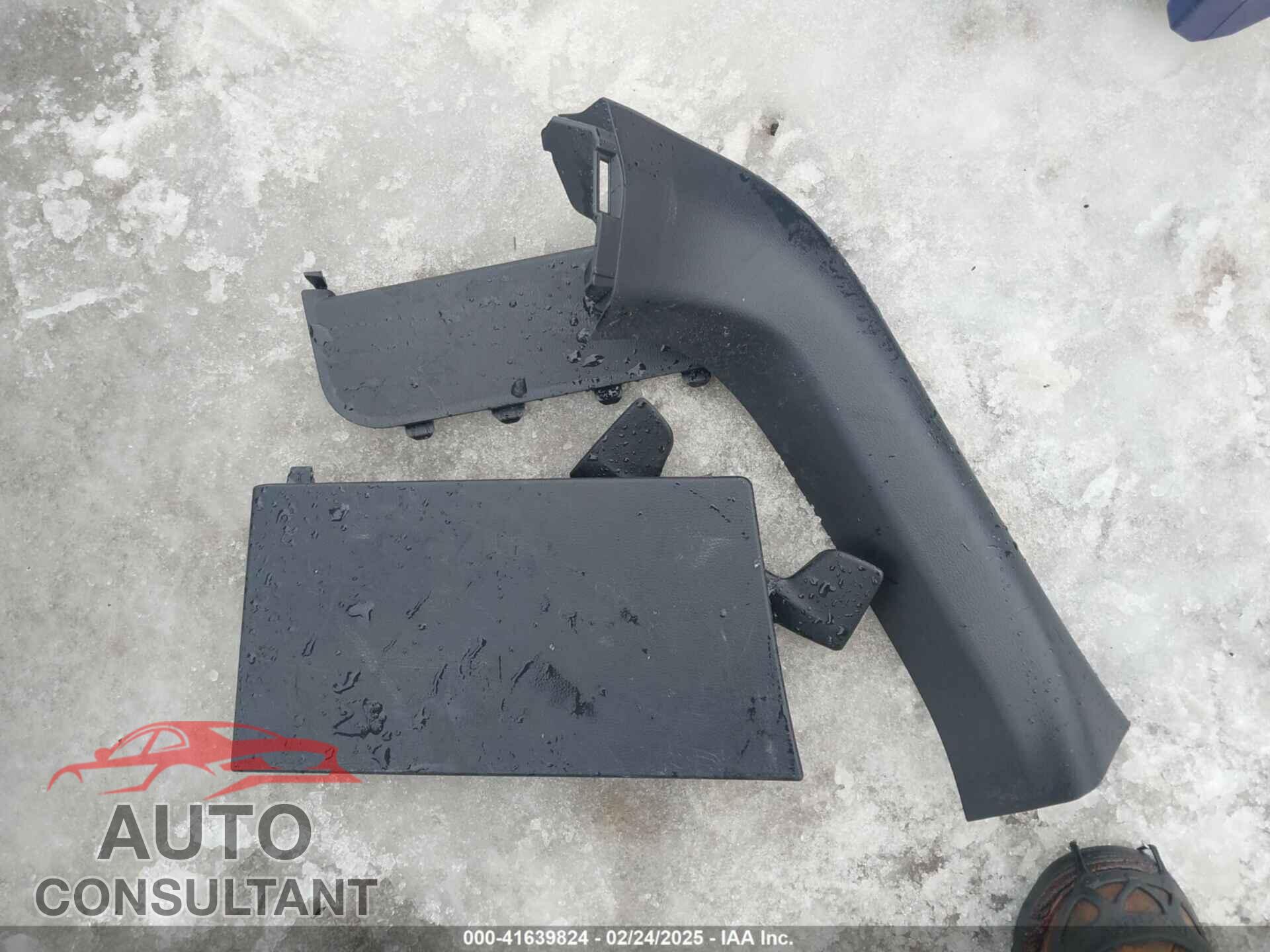 TOYOTA RAV4 2021 - 2T3F1RFV3MC247627