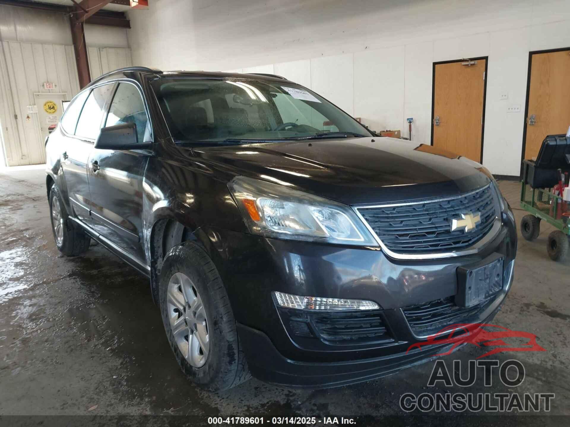 CHEVROLET TRAVERSE 2016 - 1GNKVFED0GJ102211