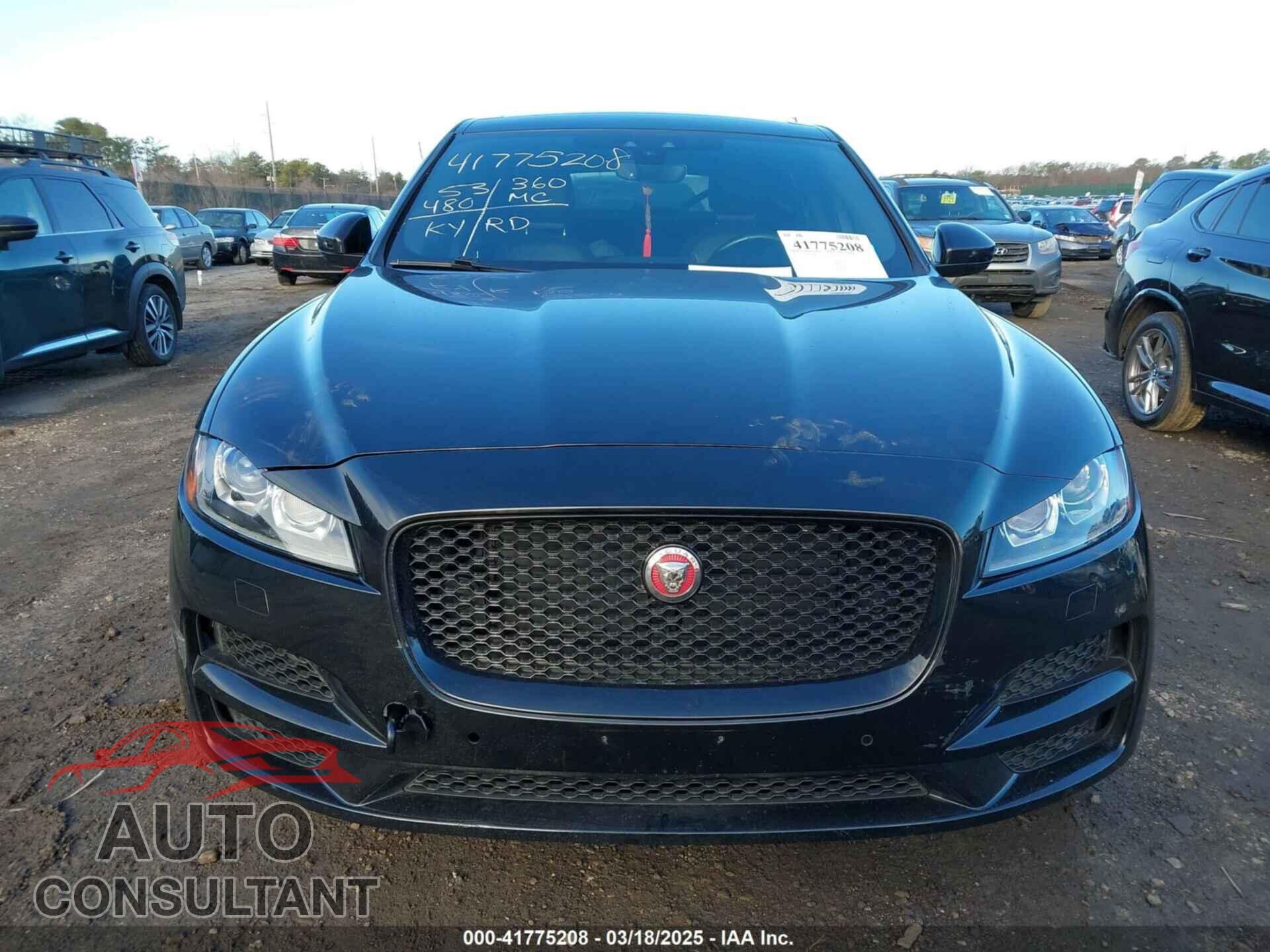 JAGUAR F-PACE 2020 - SADCJ2FX1LA648654