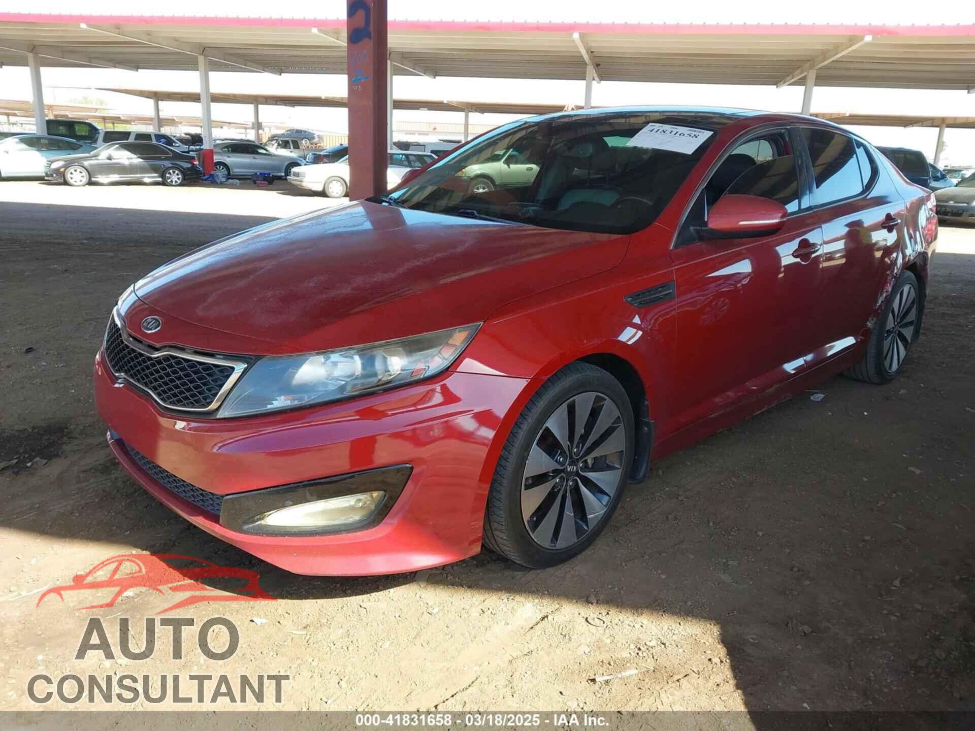 KIA OPTIMA 2011 - KNAGR4A65B5125139