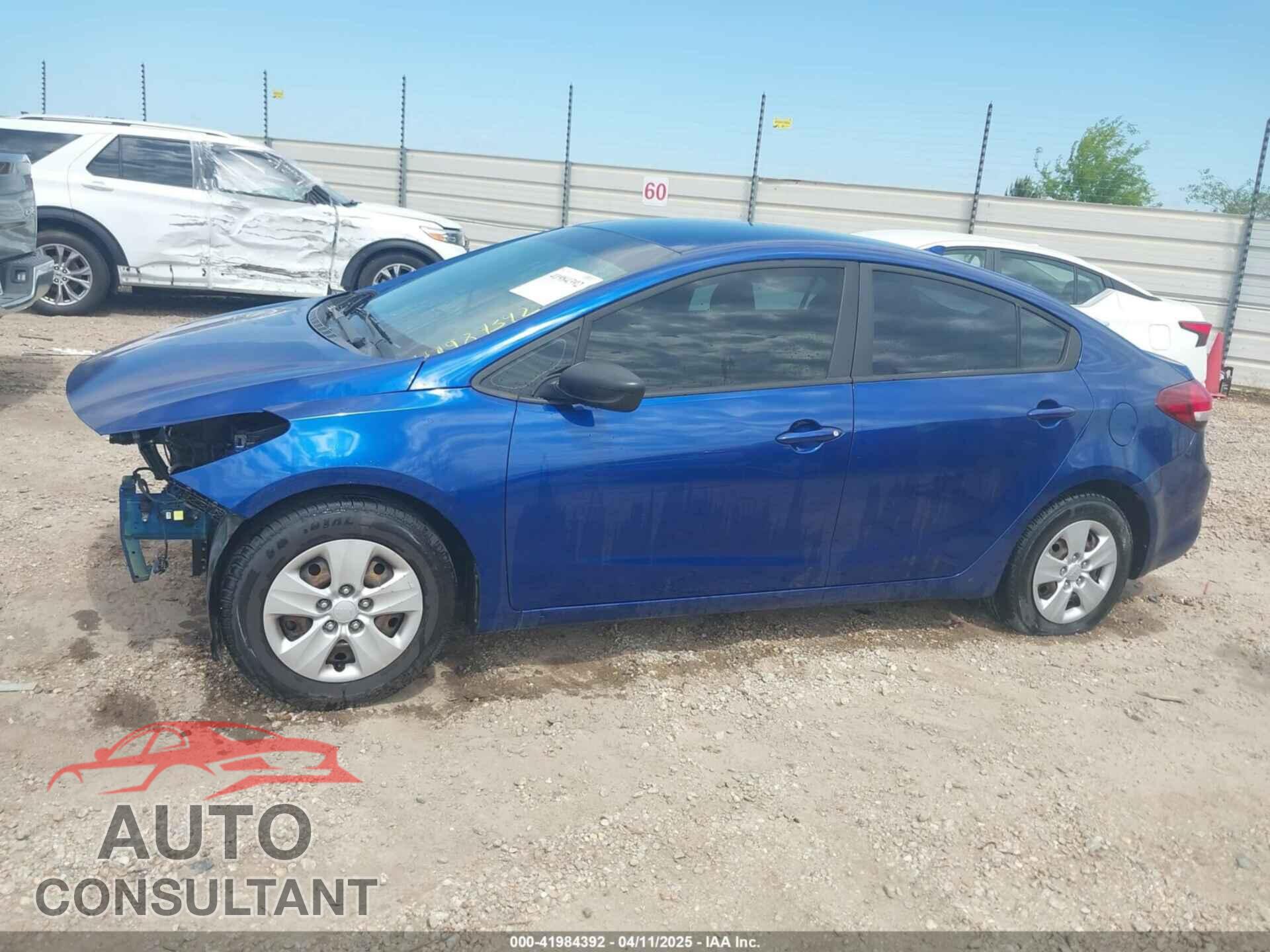 KIA FORTE 2017 - 3KPFK4A76HE128446