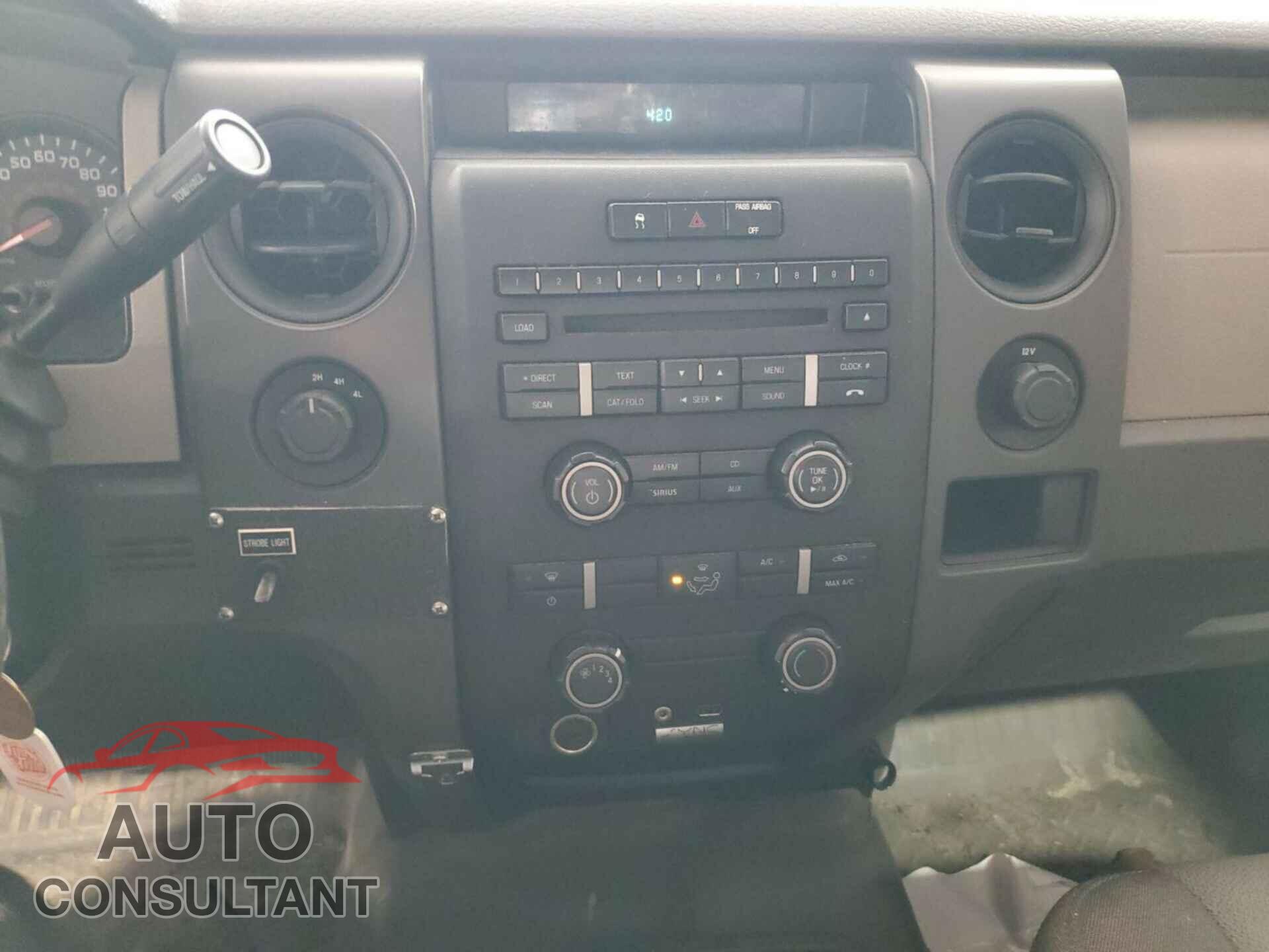 FORD F-150 2010 - 1FTFX1EV3AFA73944