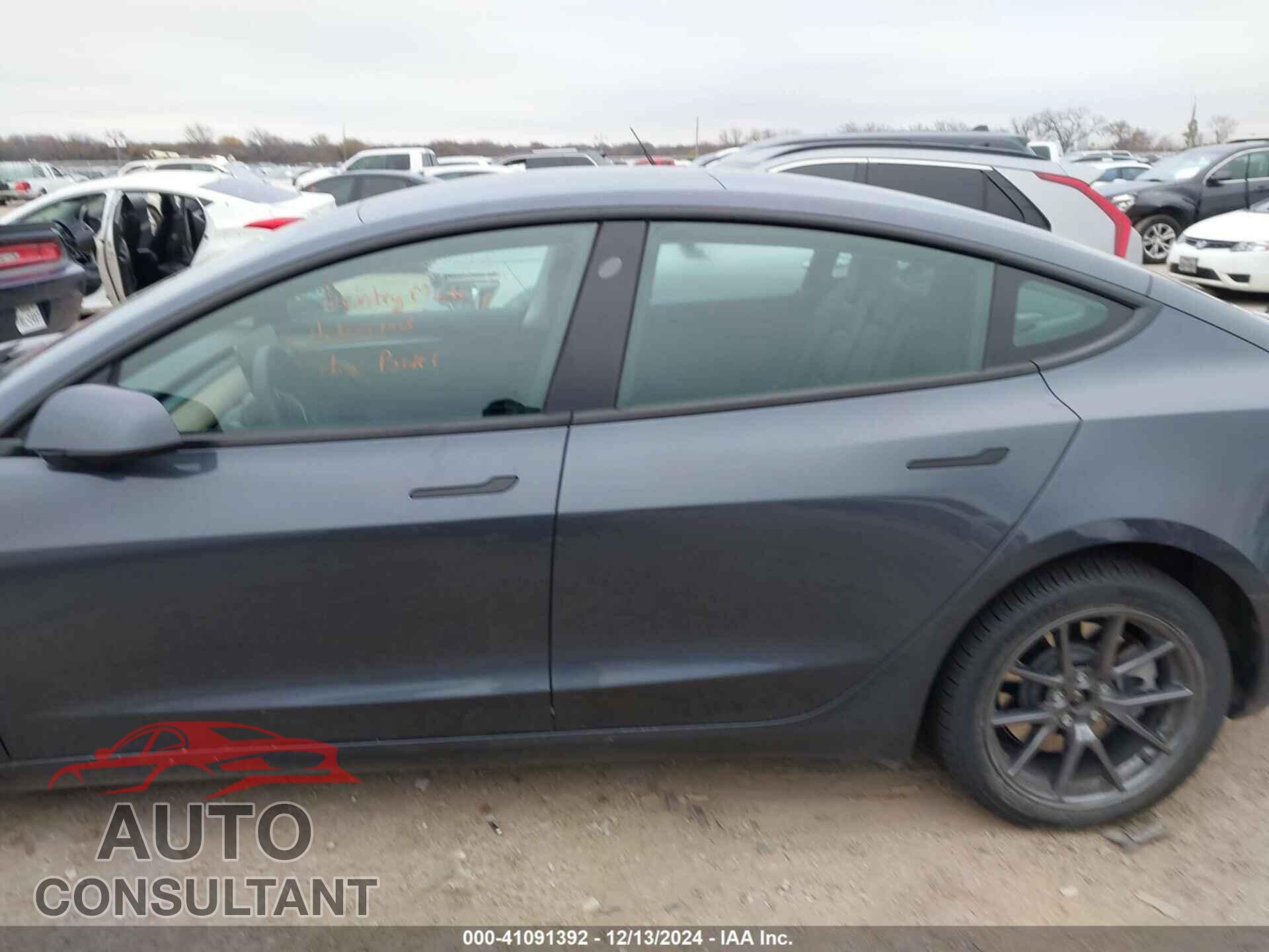 TESLA MODEL 3 2023 - 5YJ3E1EA7PF712930