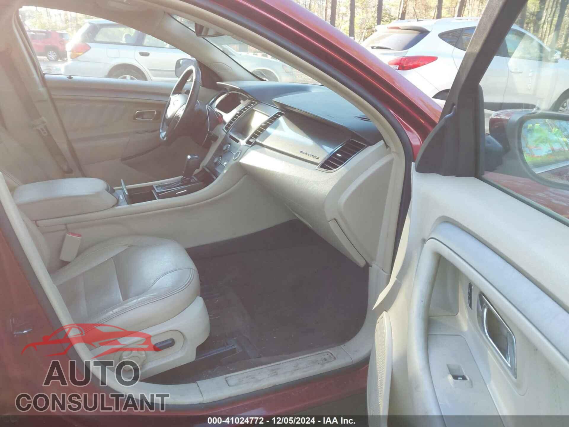 FORD TAURUS 2013 - 1FAHP2E83DG203654