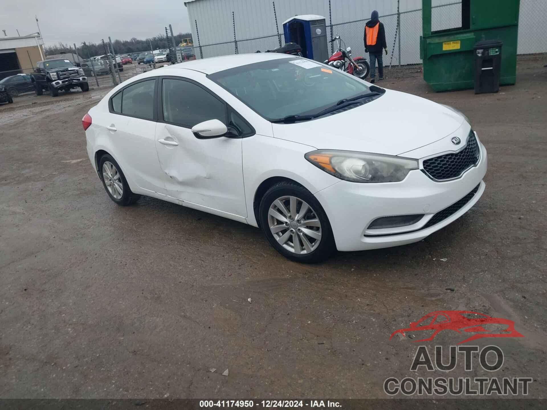 KIA FORTE 2015 - KNAFX4A6XF5274279