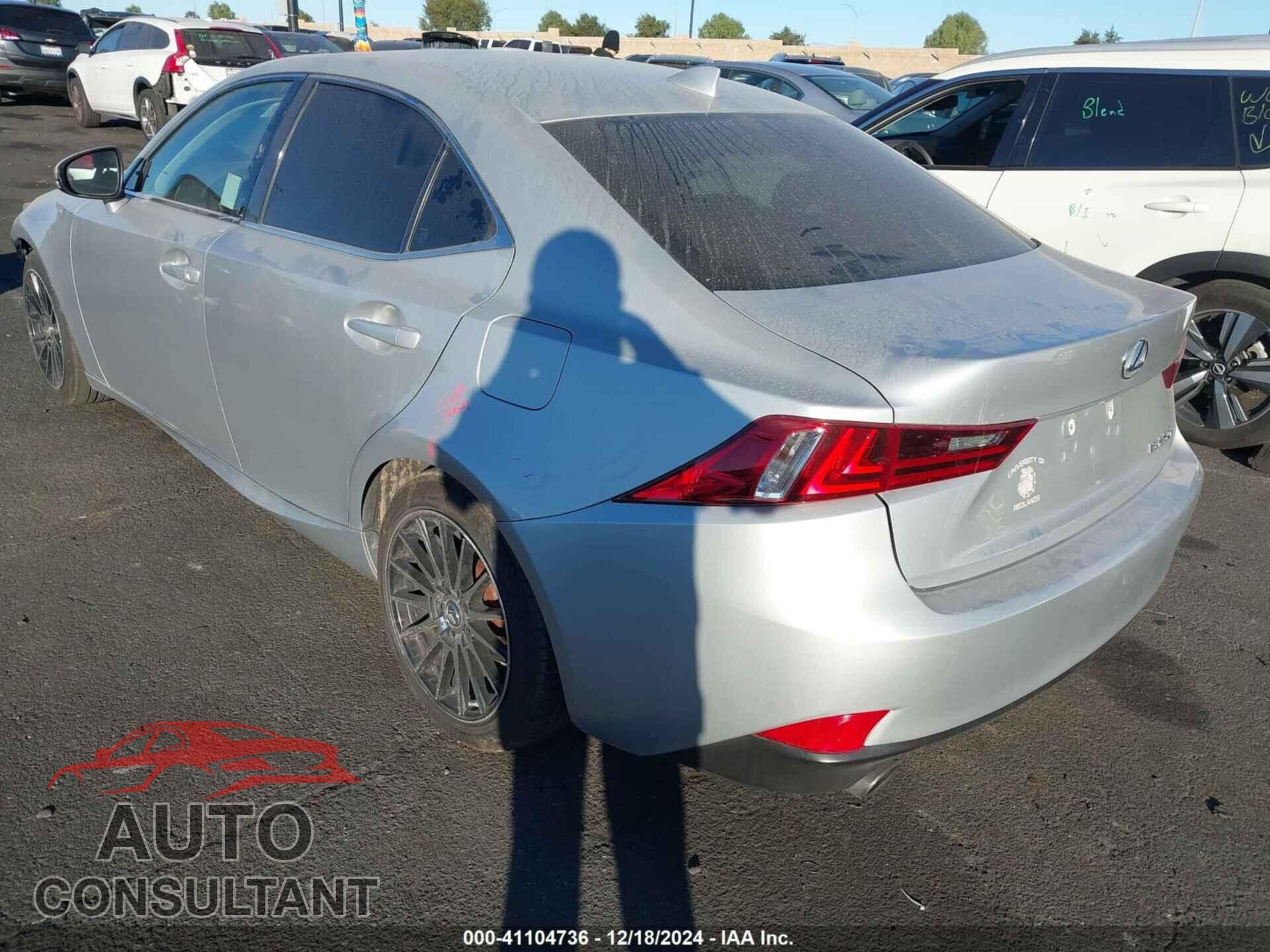 LEXUS IS 250 2015 - JTHBF1D23F5052063