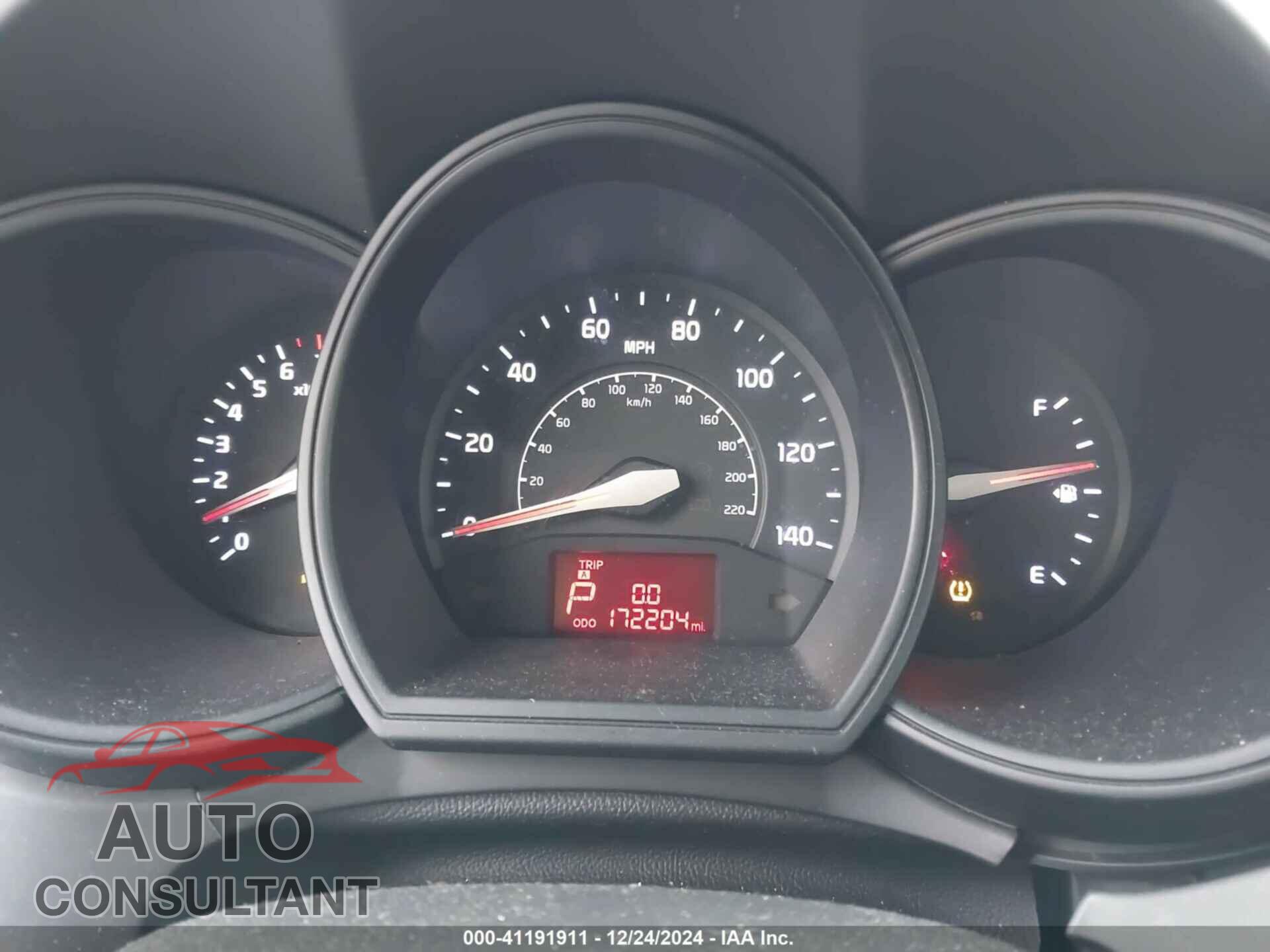 KIA RIO5 2012 - KNADN5A3XC6083184