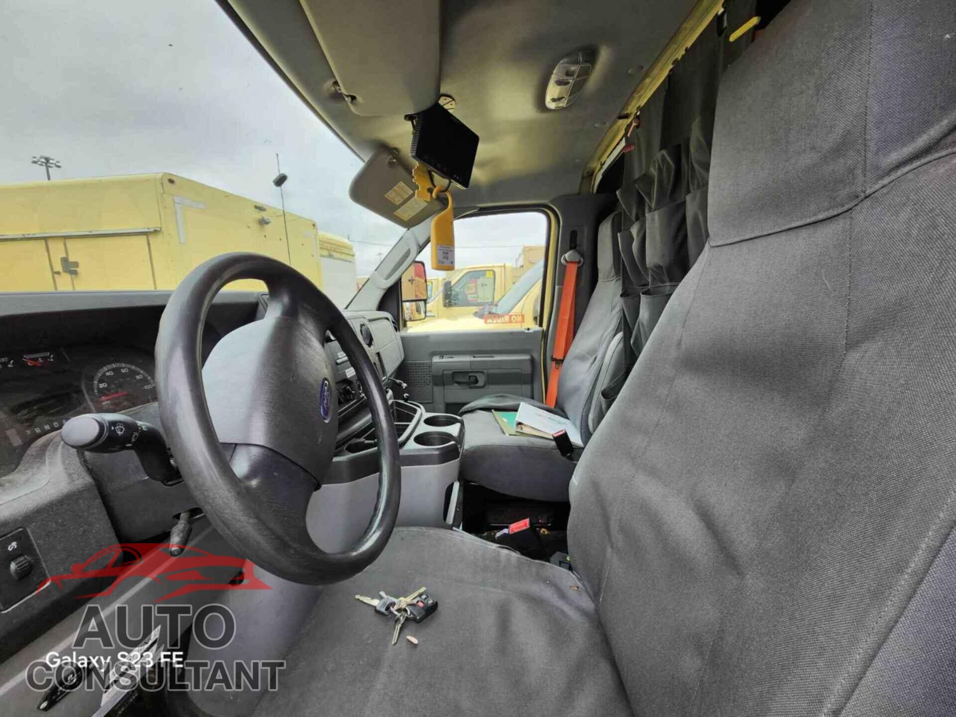 FORD E-450 CUTAWAY 2019 - 1FDXE4FSXKDC52264