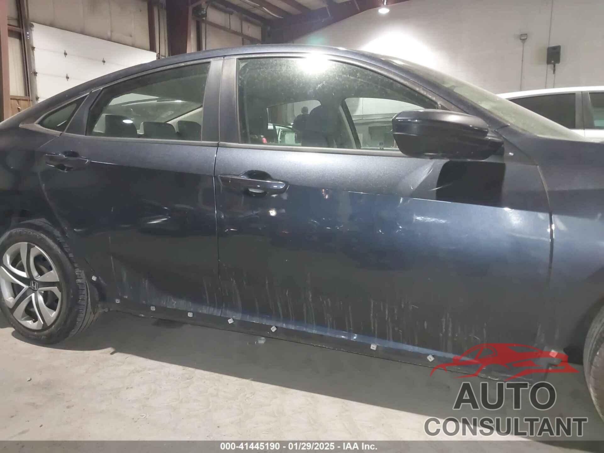 HONDA CIVIC 2017 - 19XFC2F51HE228107