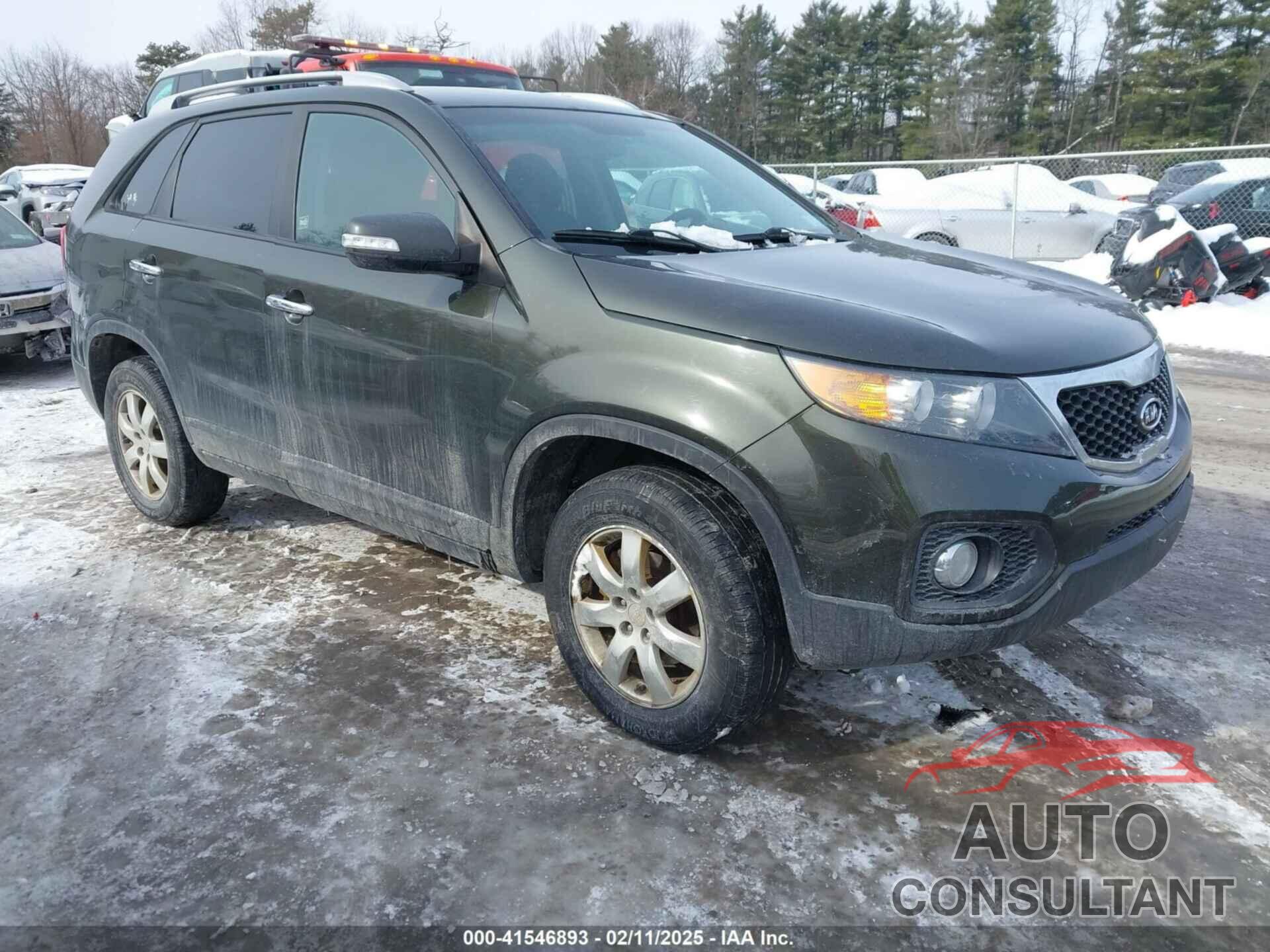 KIA SORENTO 2011 - 5XYKTDA17BG105310