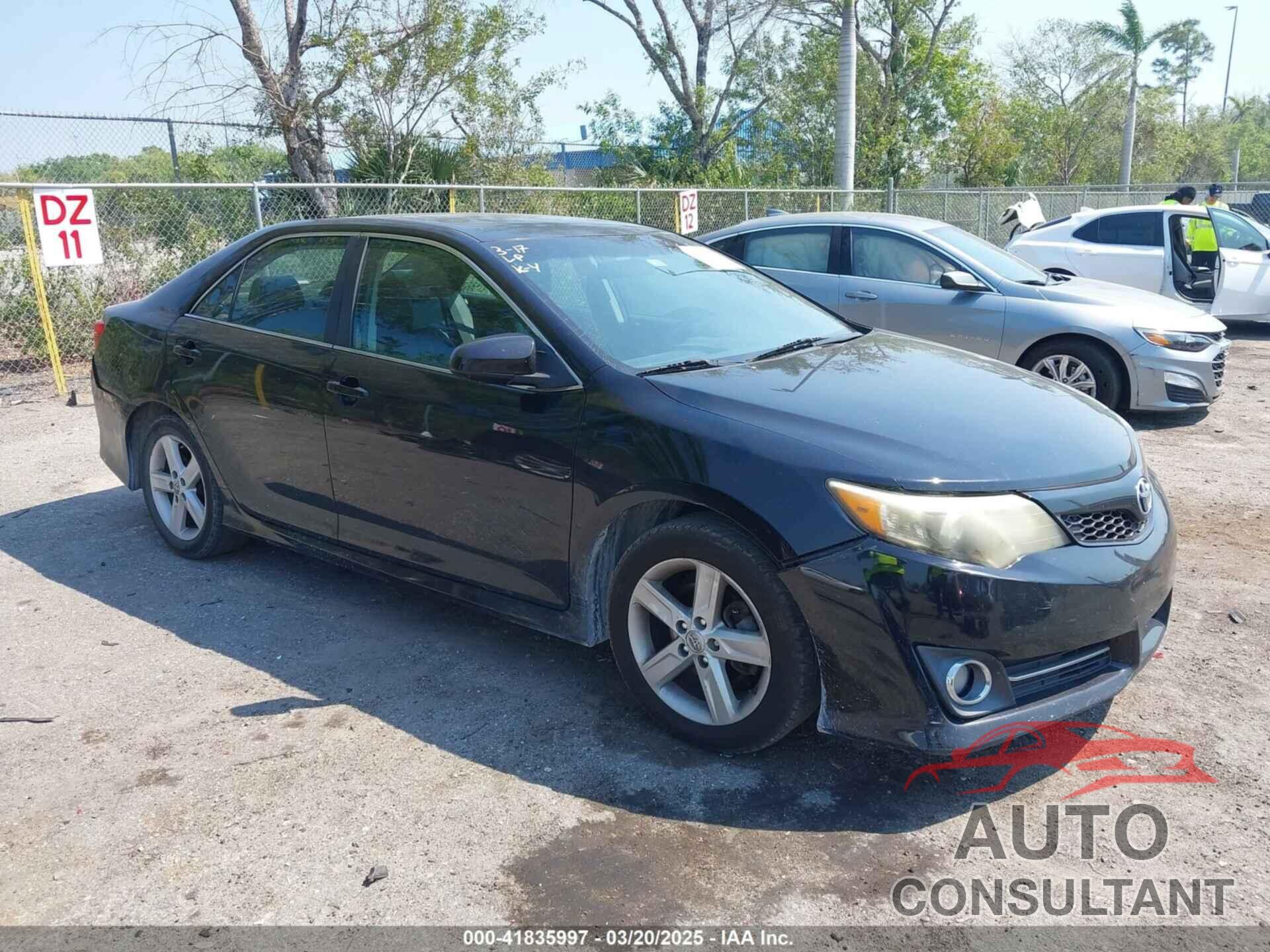TOYOTA CAMRY 2014 - 4T1BF1FK6EU467408