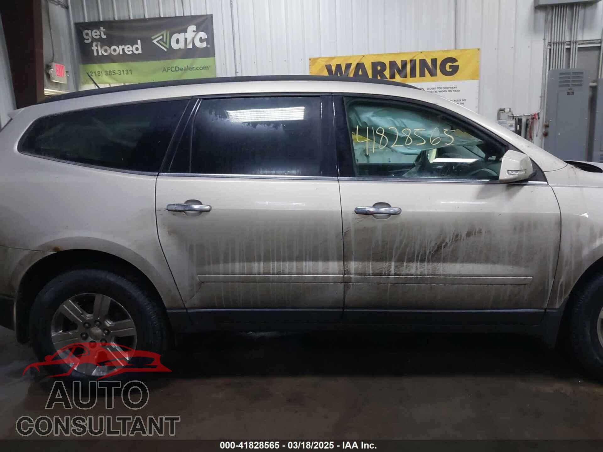 CHEVROLET TRAVERSE 2012 - 1GNKVJED3CJ231024