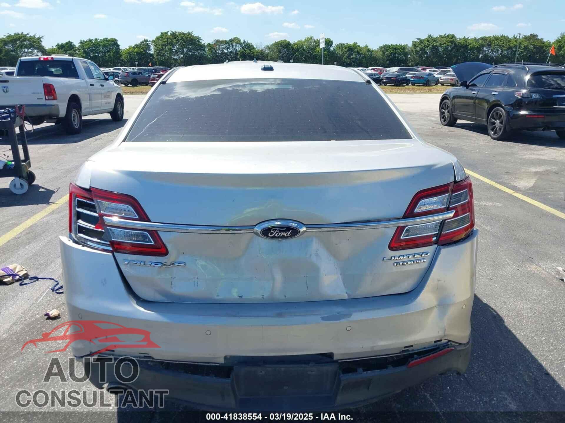 FORD TAURUS 2015 - 1FAHP2F84FG141490