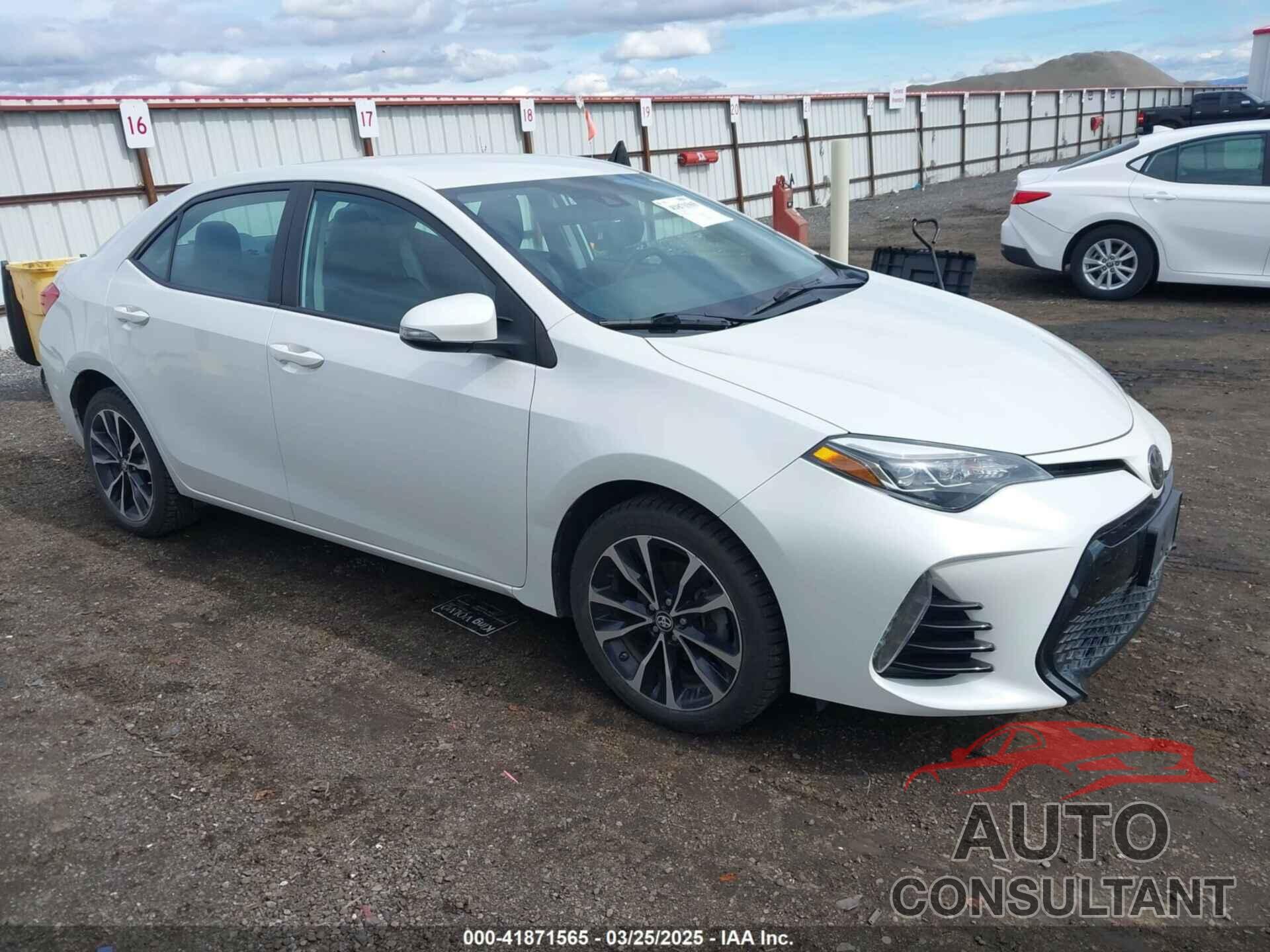 TOYOTA COROLLA 2017 - 5YFBURHE4HP585104