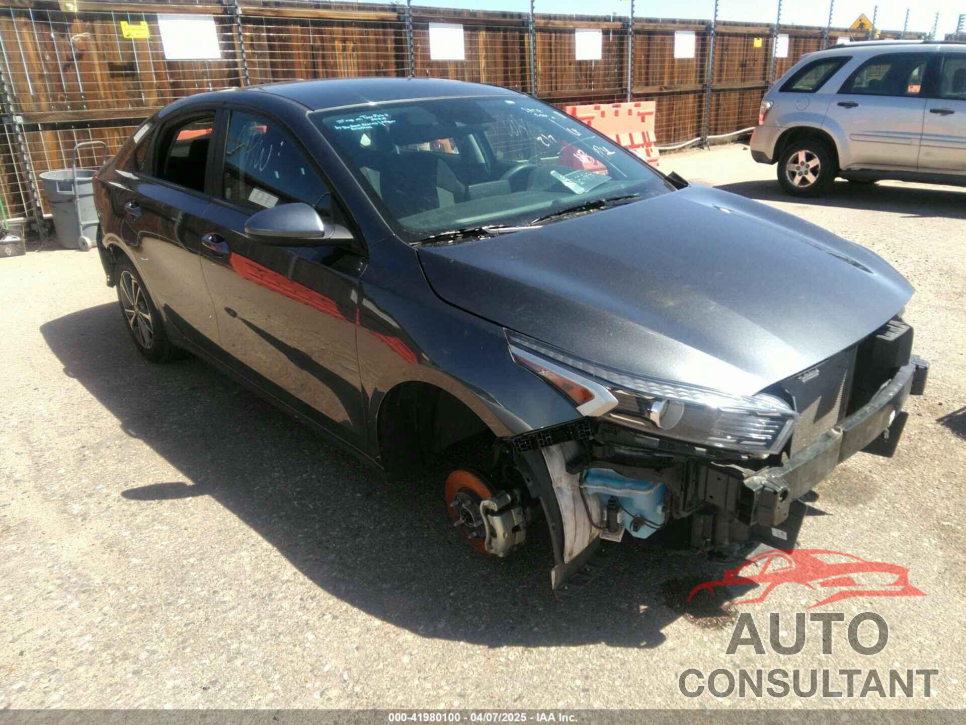 KIA FORTE 2024 - 3KPF24AD8RE768200